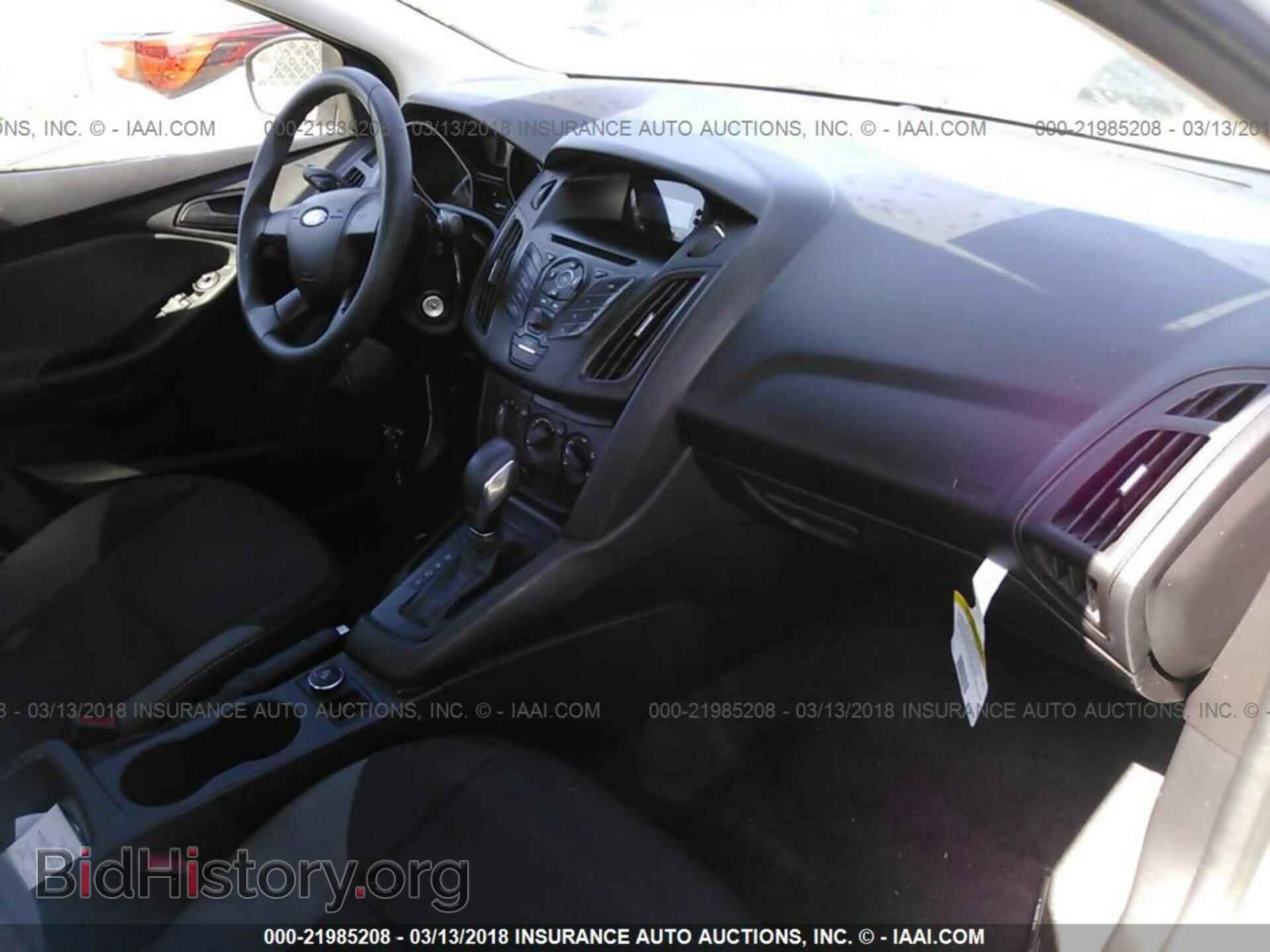 2014 Ford Focus - VIN: 1FADP3E22EL238811 - Photo 5