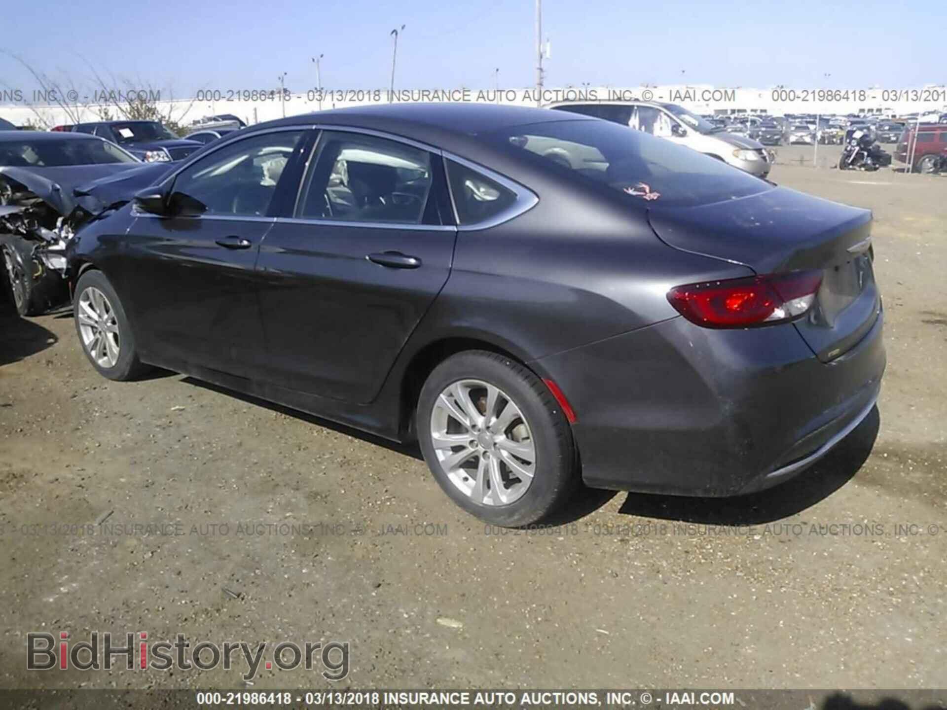 2015 Chrysler 200 - VIN: 1C3CCCAB7FN649364 - Фото 3