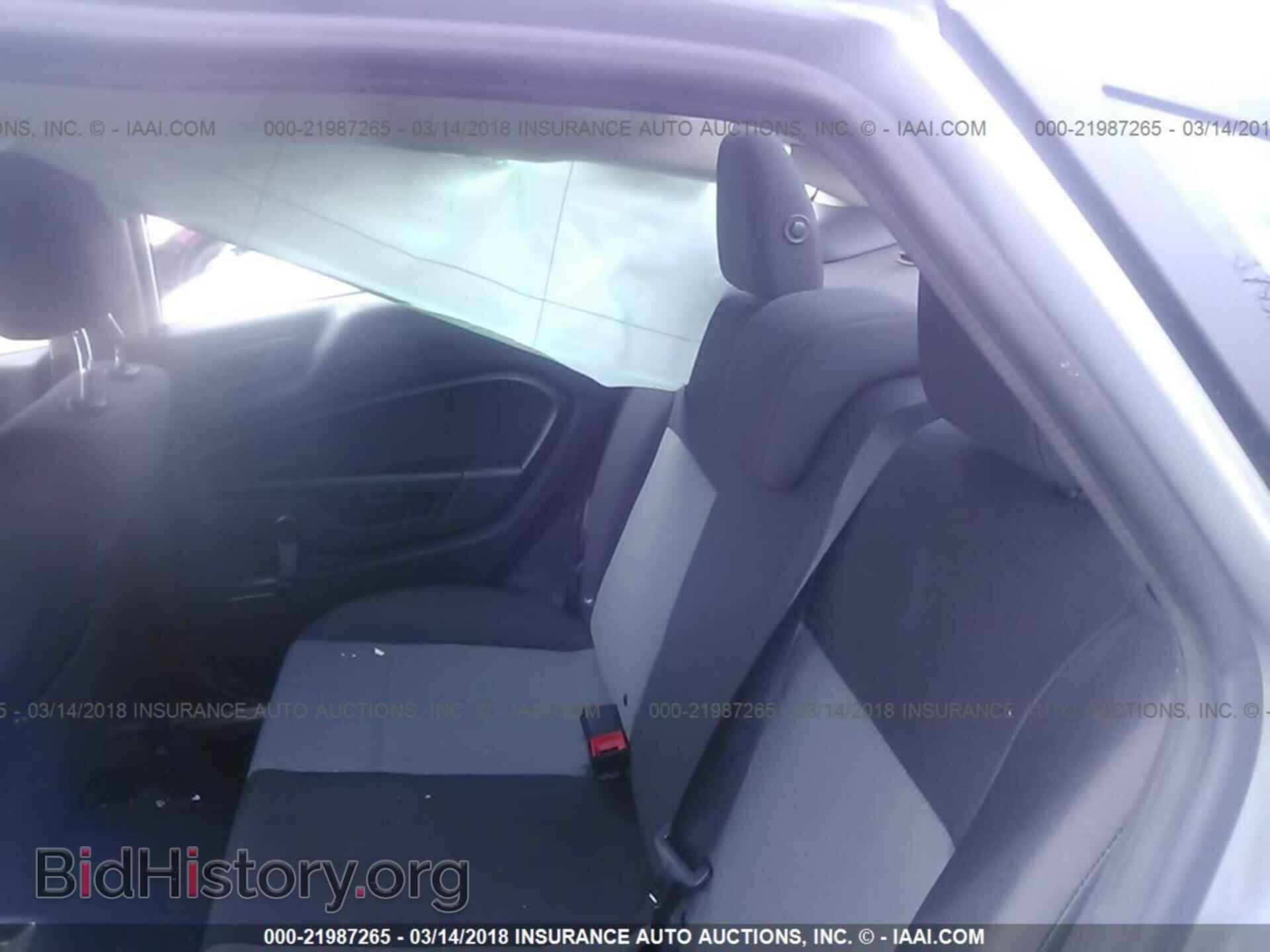 2017 Ford Fiesta - VIN: 3FADP4AJ8HM142784 - Фото 8