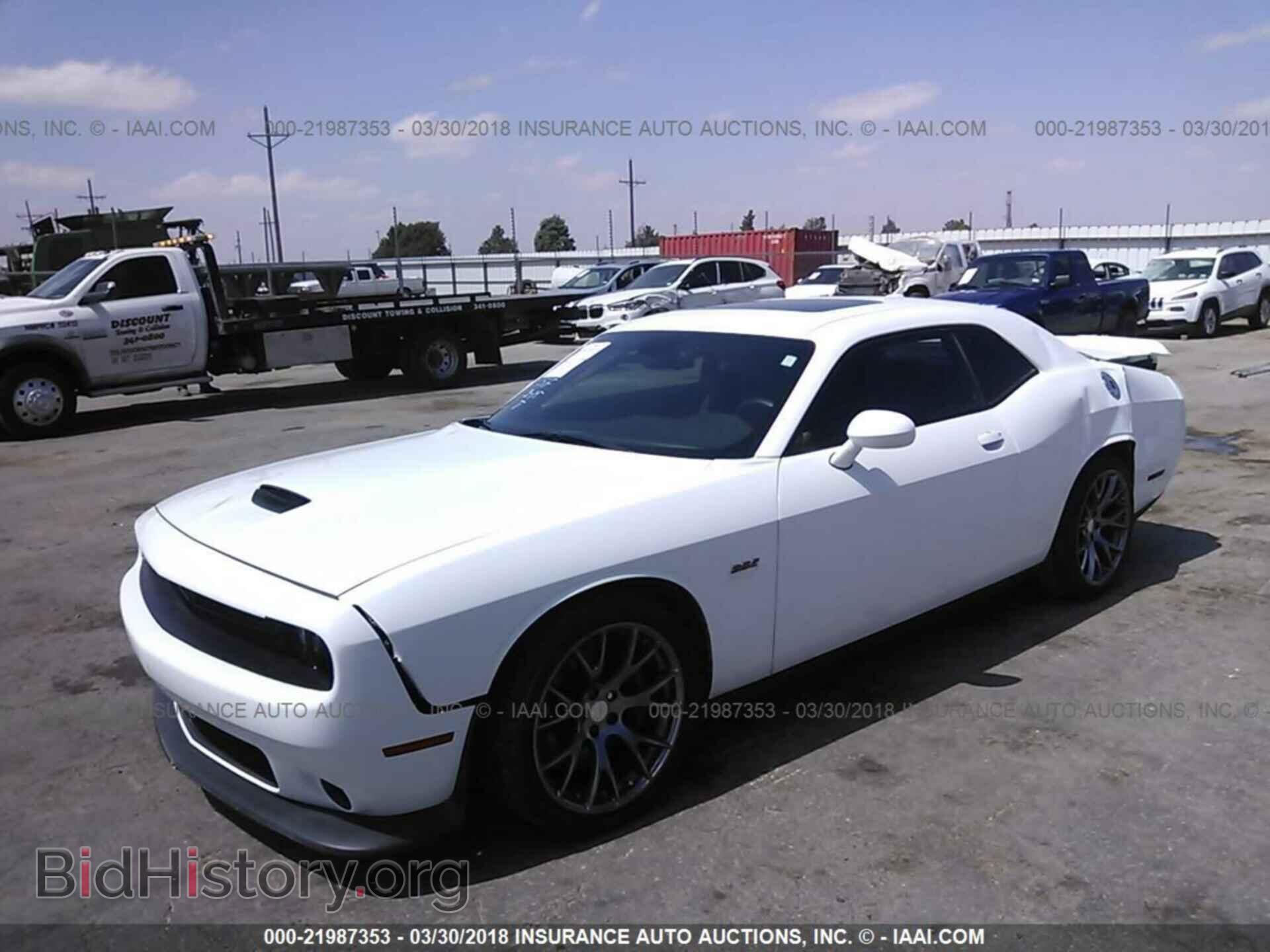 2015 Dodge Challenger - VIN: 2C3CDZDJ0FH892977 - Photo 2