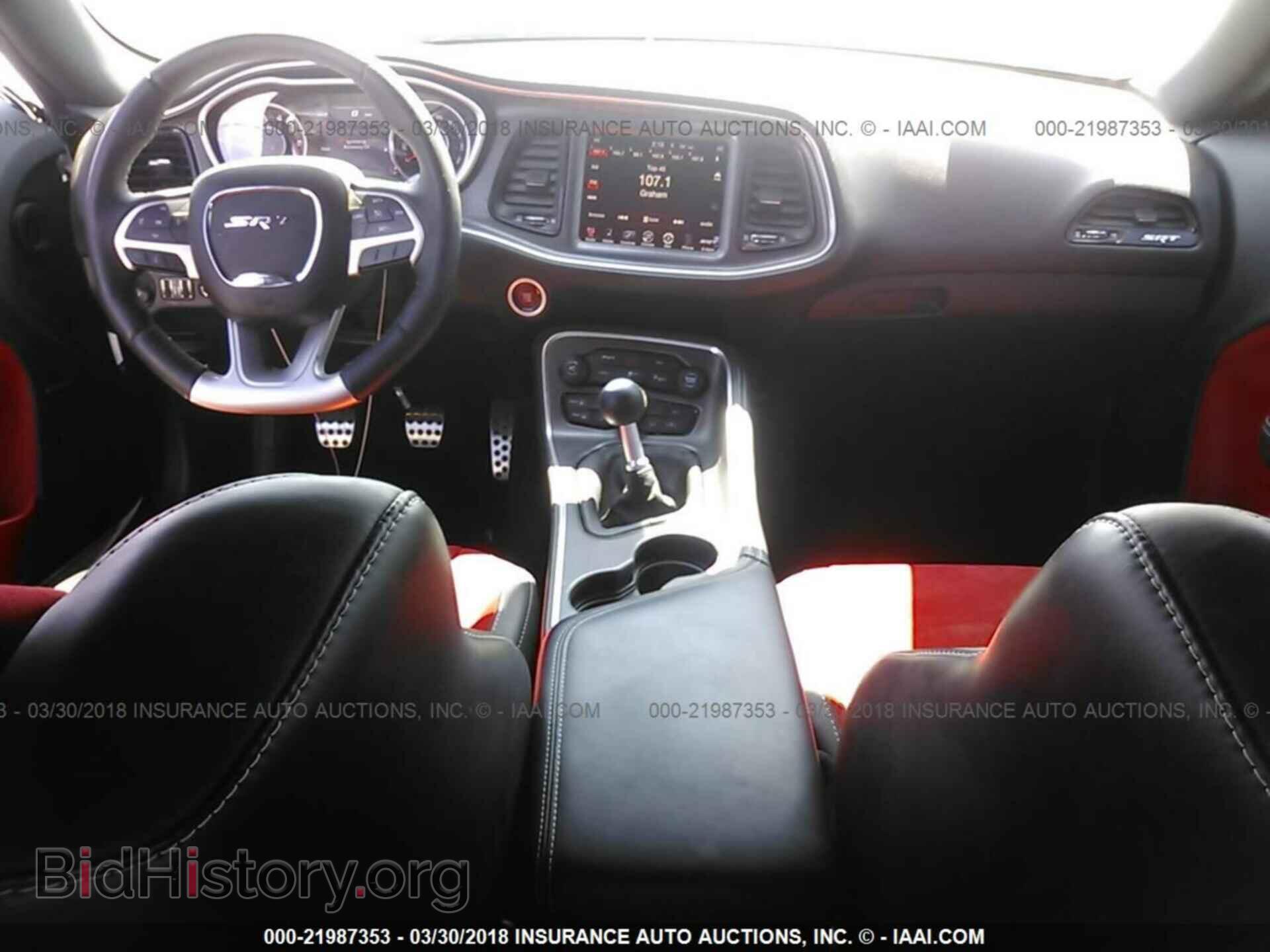 2015 Dodge Challenger - VIN: 2C3CDZDJ0FH892977 - Photo 5