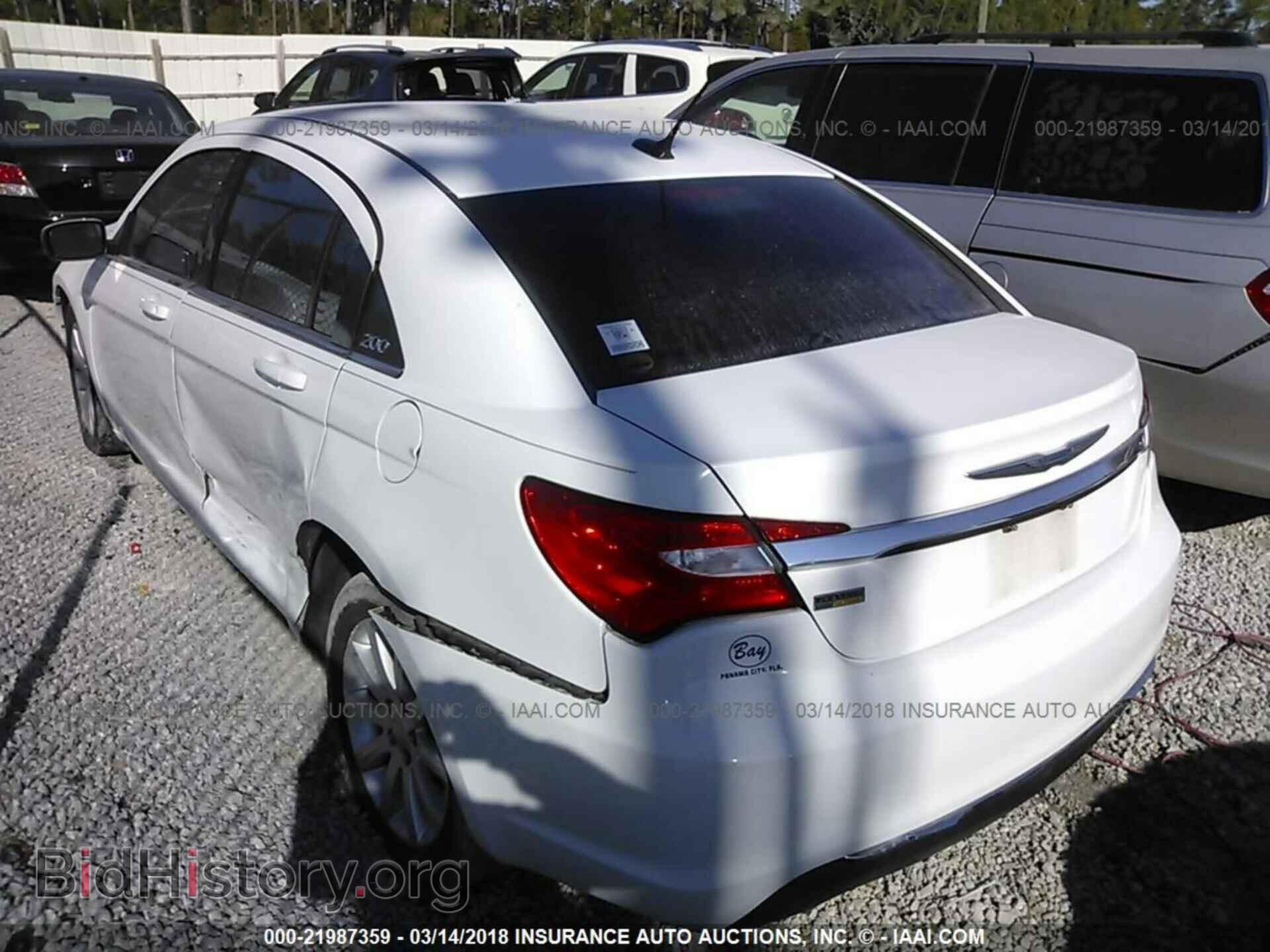 2013 Chrysler 200 - VIN: 1C3CCBBG4DN527420 - Photo 6
