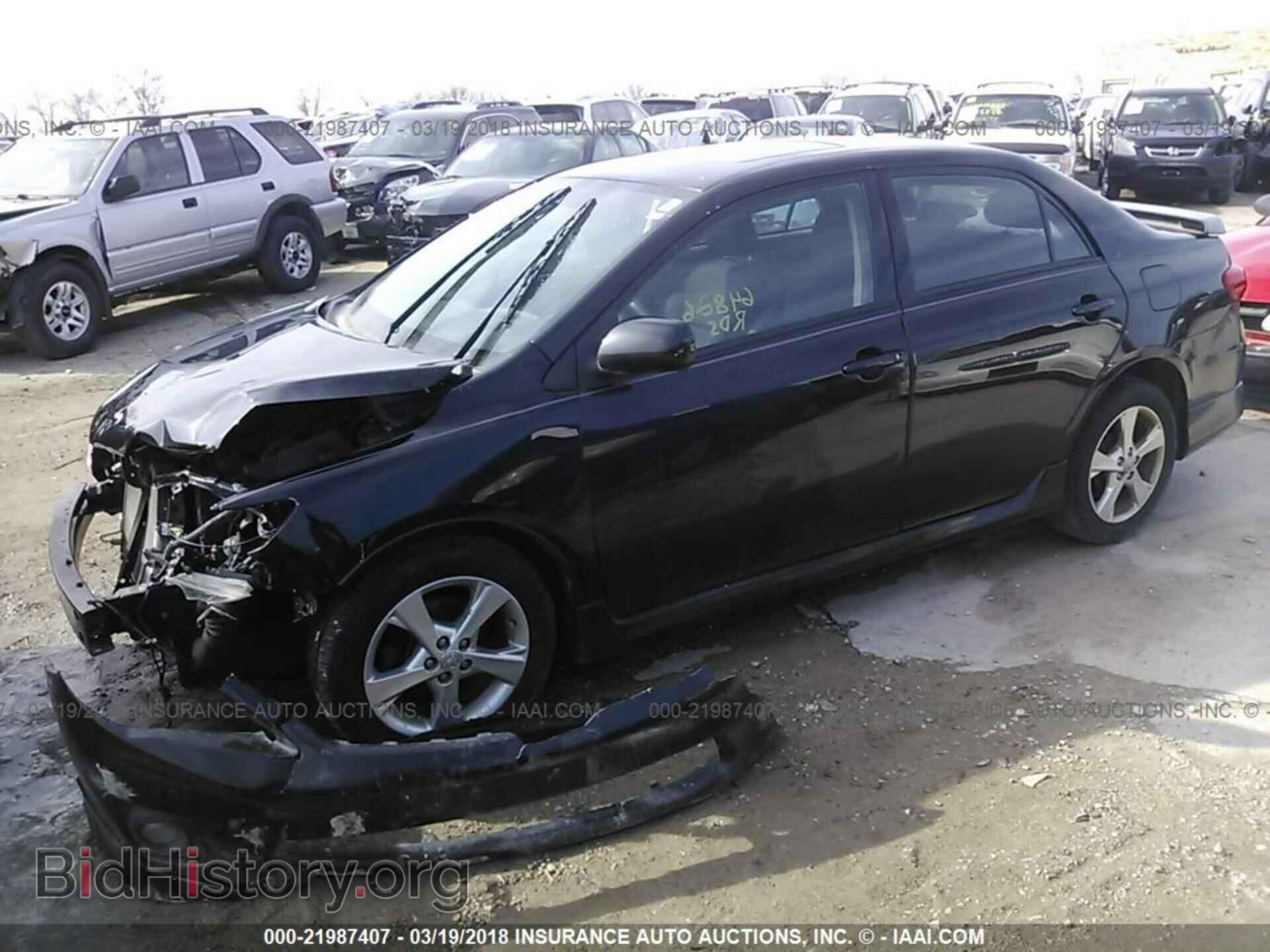 2011 Toyota Corolla - VIN: 2T1BU4EE3BC740210 - Фото 2