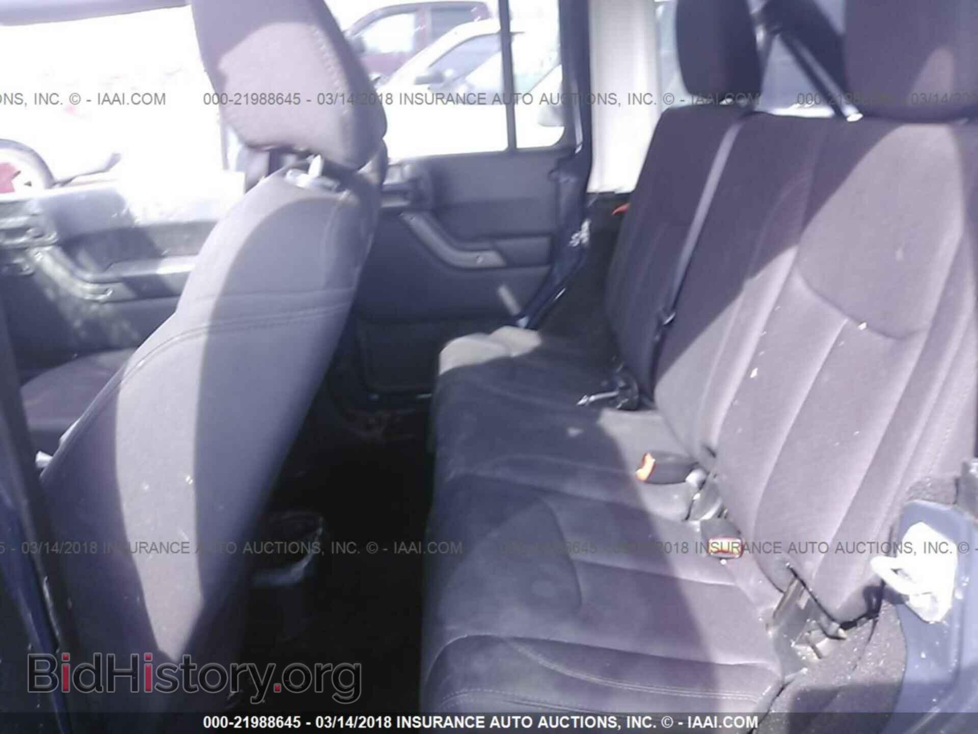 2016 Jeep Wrangler - VIN: 1C4BJWDG4GL341054 - Фото 8