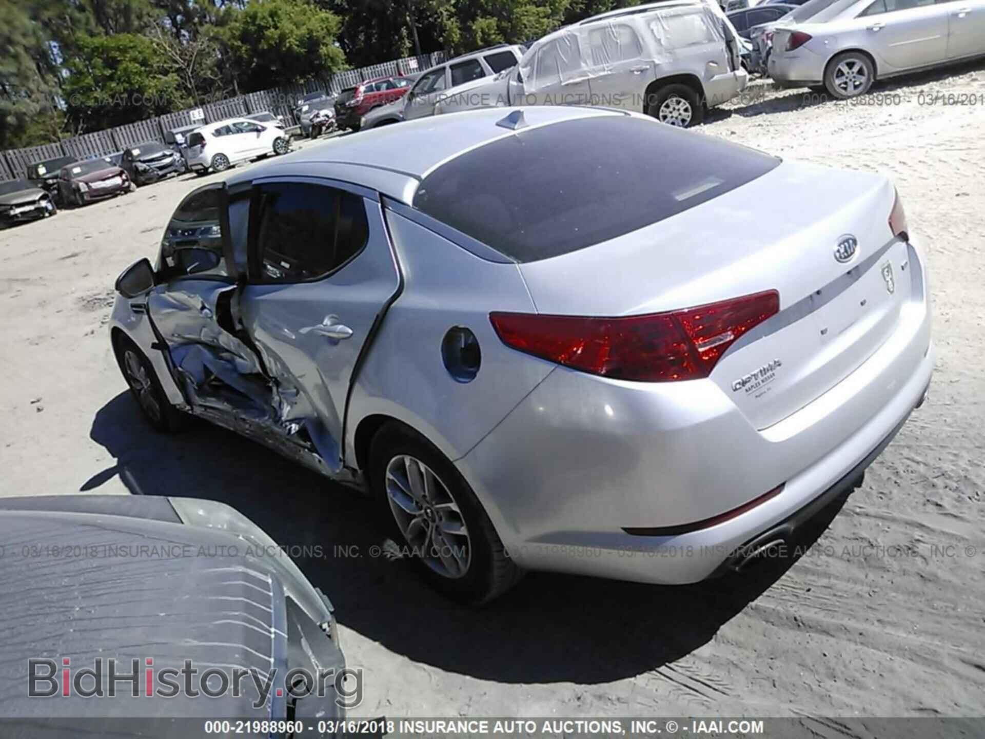2011 Kia Optima - VIN: KNAGM4A70B5075550 - Фото 3