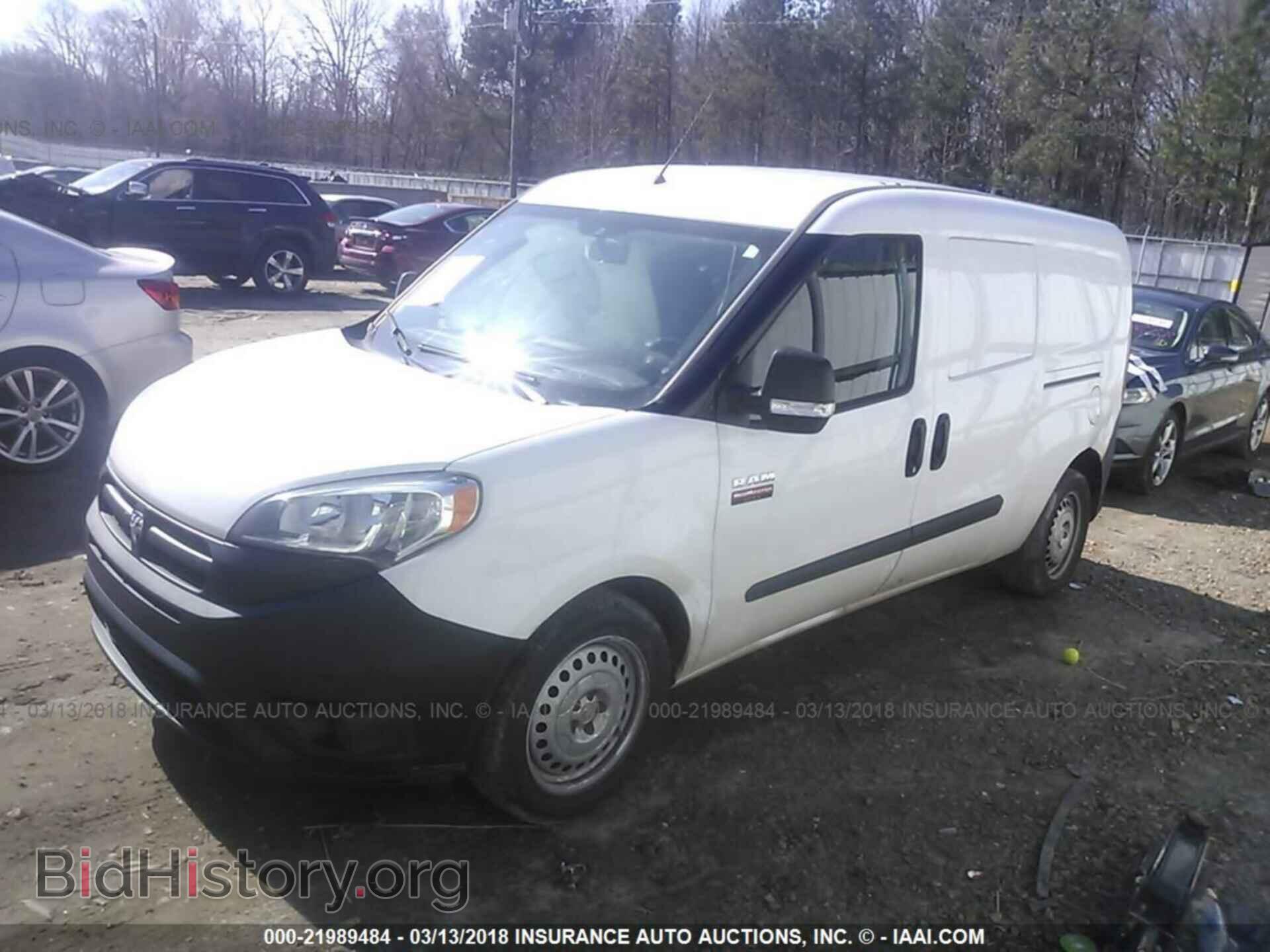 2016 Ram Promaster - VIN: ZFBERFAT3G6B92258 - Фото 2