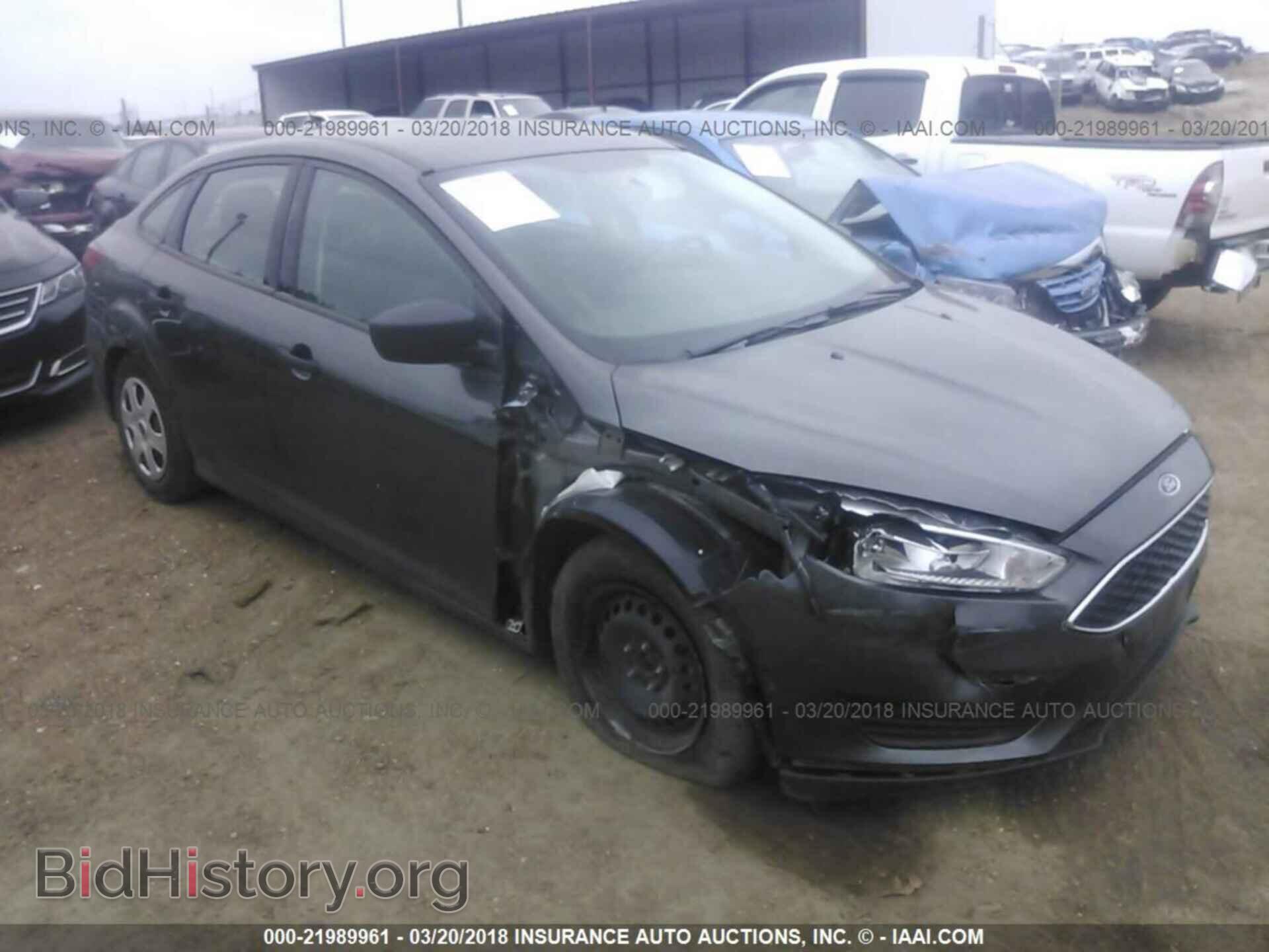 Photo 1FADP3E22GL279880 - Ford Focus 2016