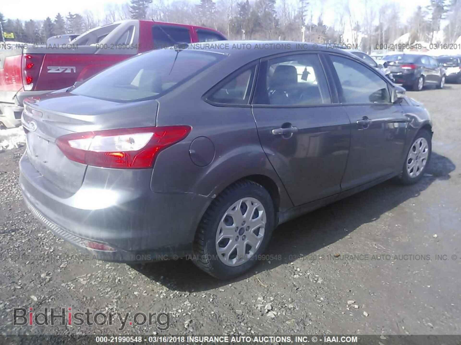 2012 Ford Focus - VIN: 1FAHP3F24CL218833 - Фото 4