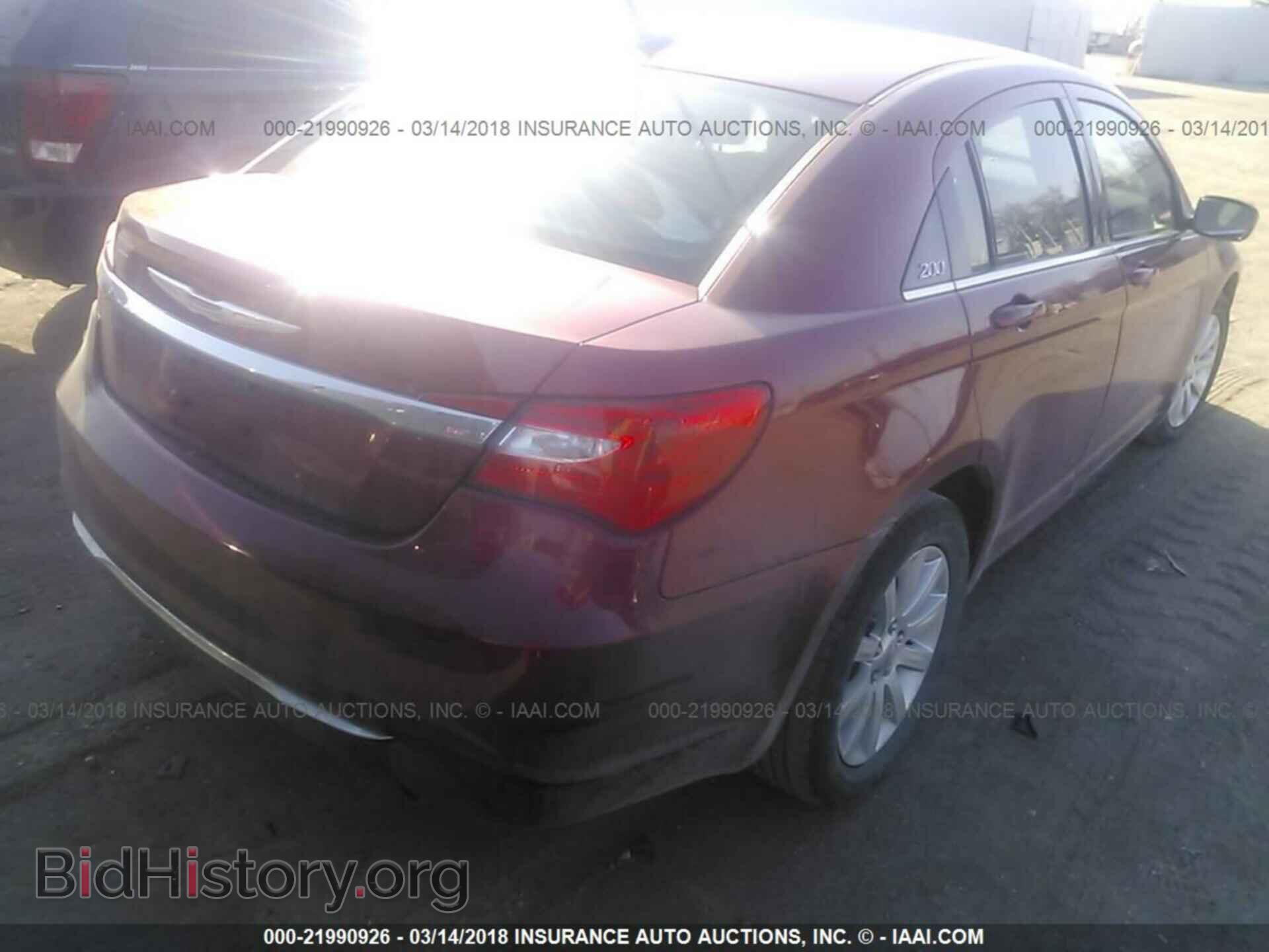 2011 Chrysler 200 - VIN: 1C3BC1FB5BN502964 - Фото 4