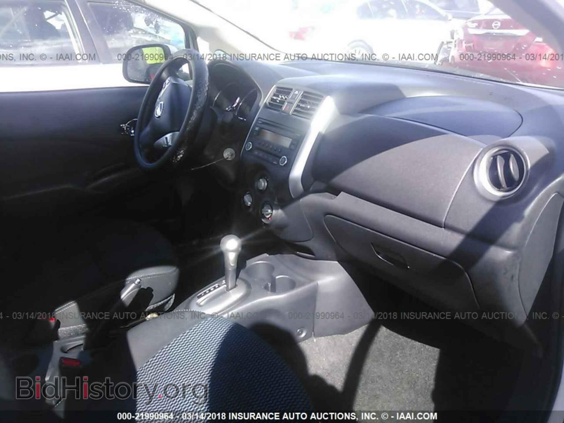 2014 Nissan Versa note - VIN: 3N1CE2CP0EL403573 - Photo 5