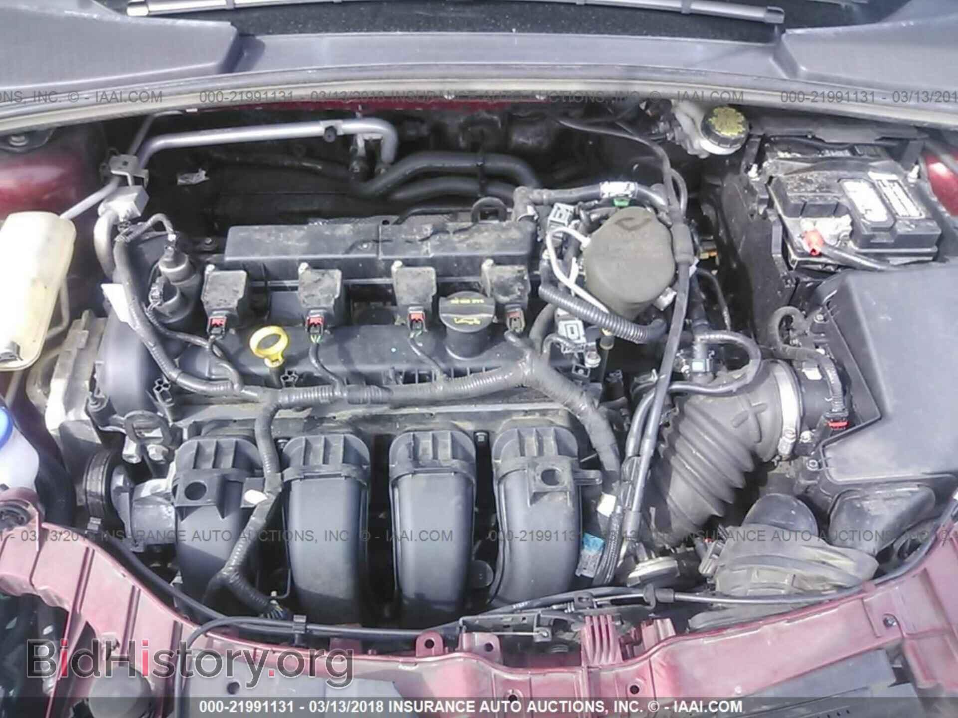 2013 Ford Focus - VIN: 1FADP3F24DL352967 - Photo 10