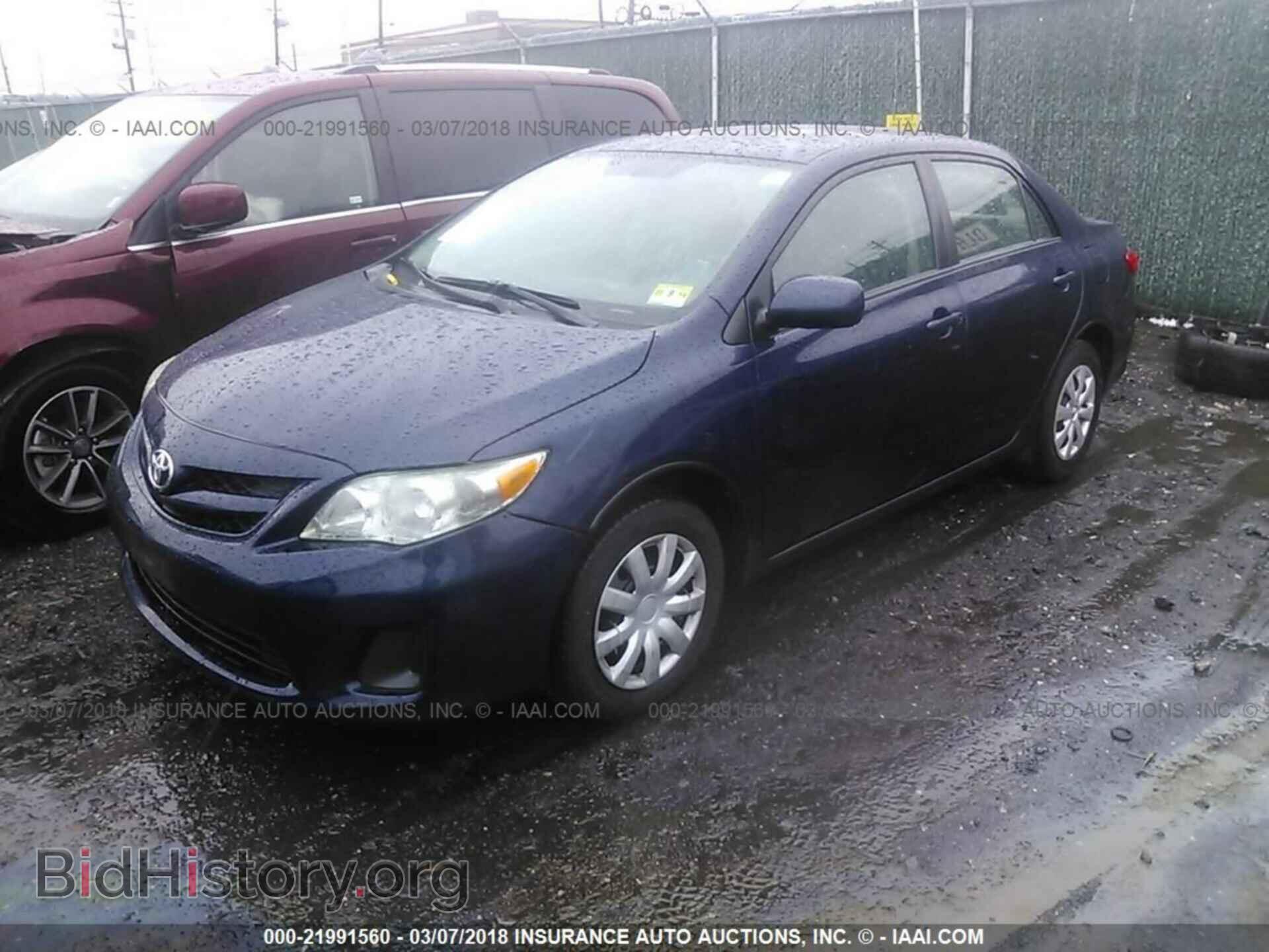 2011 Toyota Corolla - VIN: 2T1BU4EE9BC673032 - Фото 2