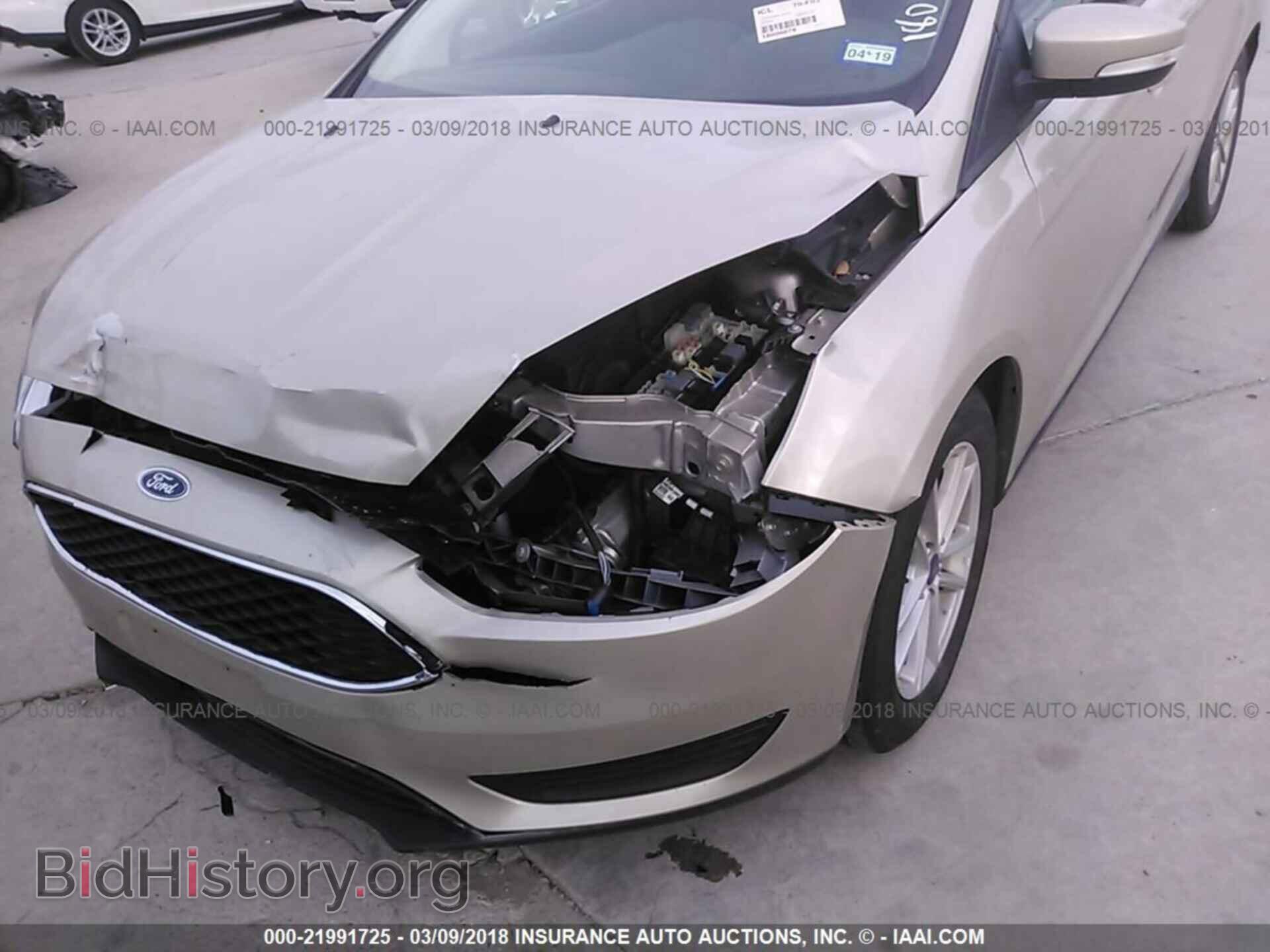 2017 Ford Focus - VIN: 1FADP3K29HL267201 - Photo 6