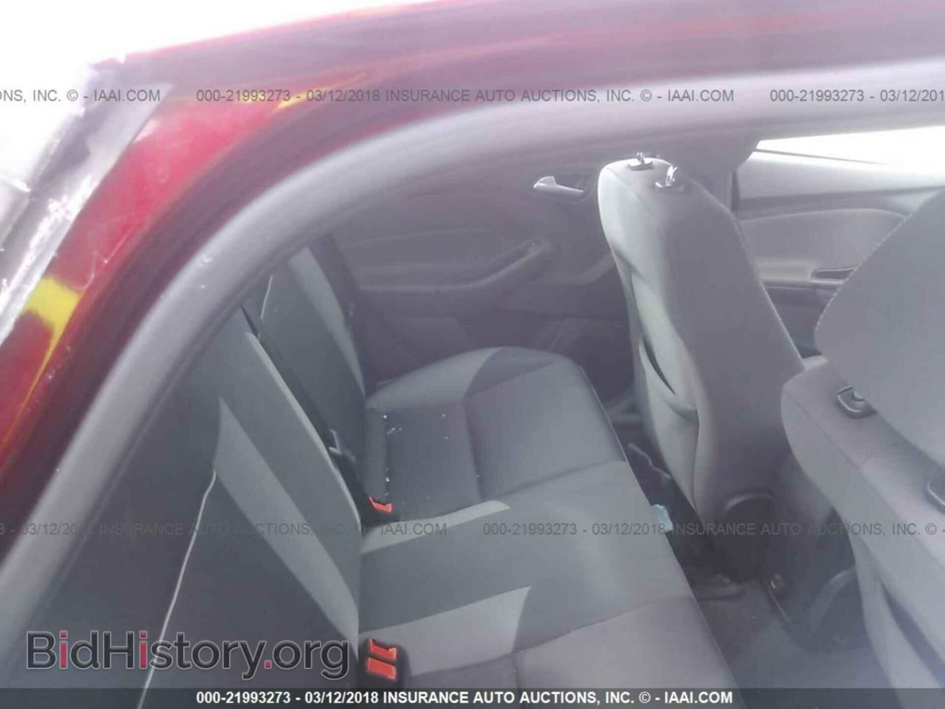 2014 Ford Focus - VIN: 1FADP3F28EL432869 - Photo 8