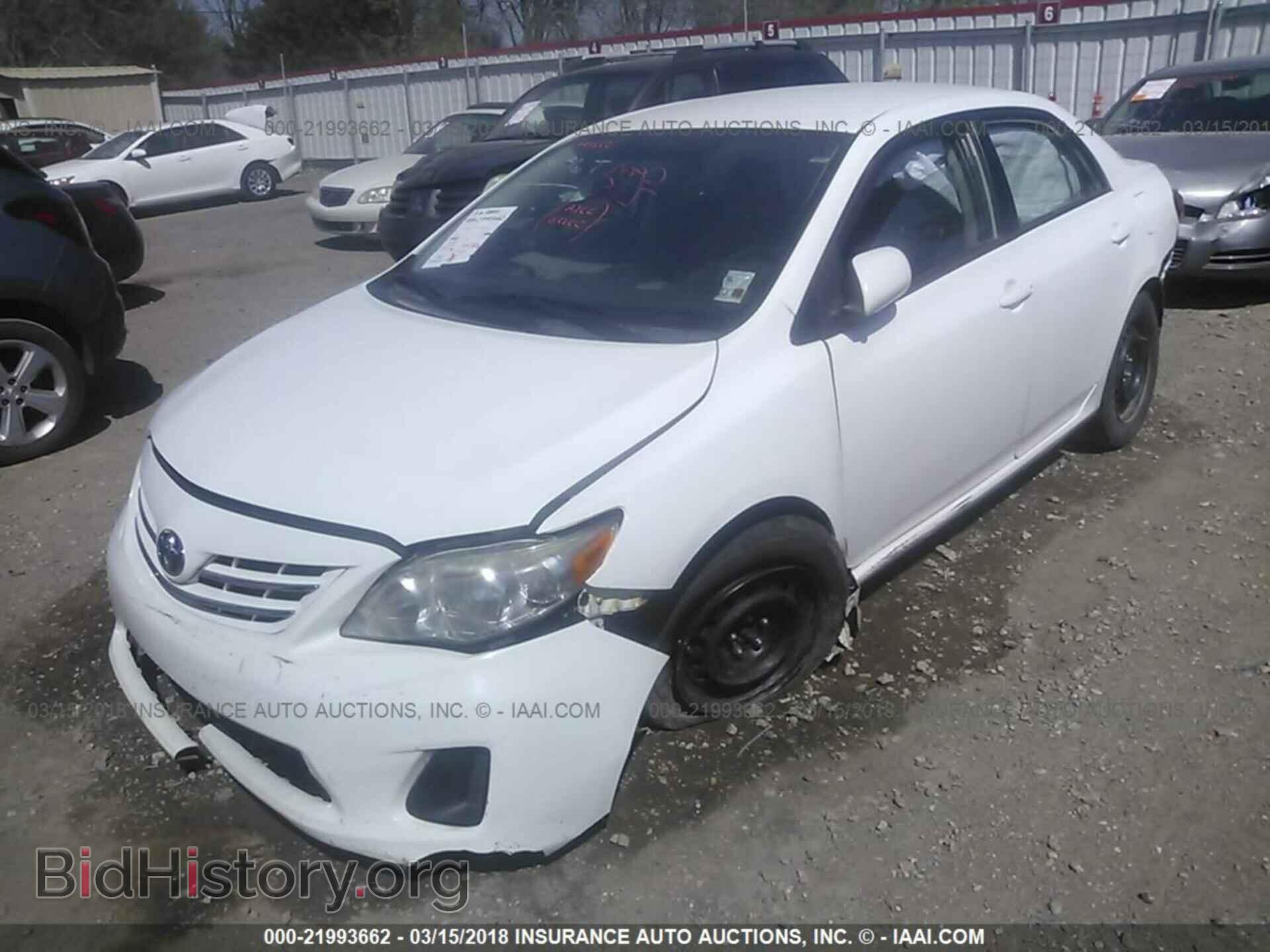 2013 Toyota Corolla - VIN: 5YFBU4EE5DP085583 - Photo 2