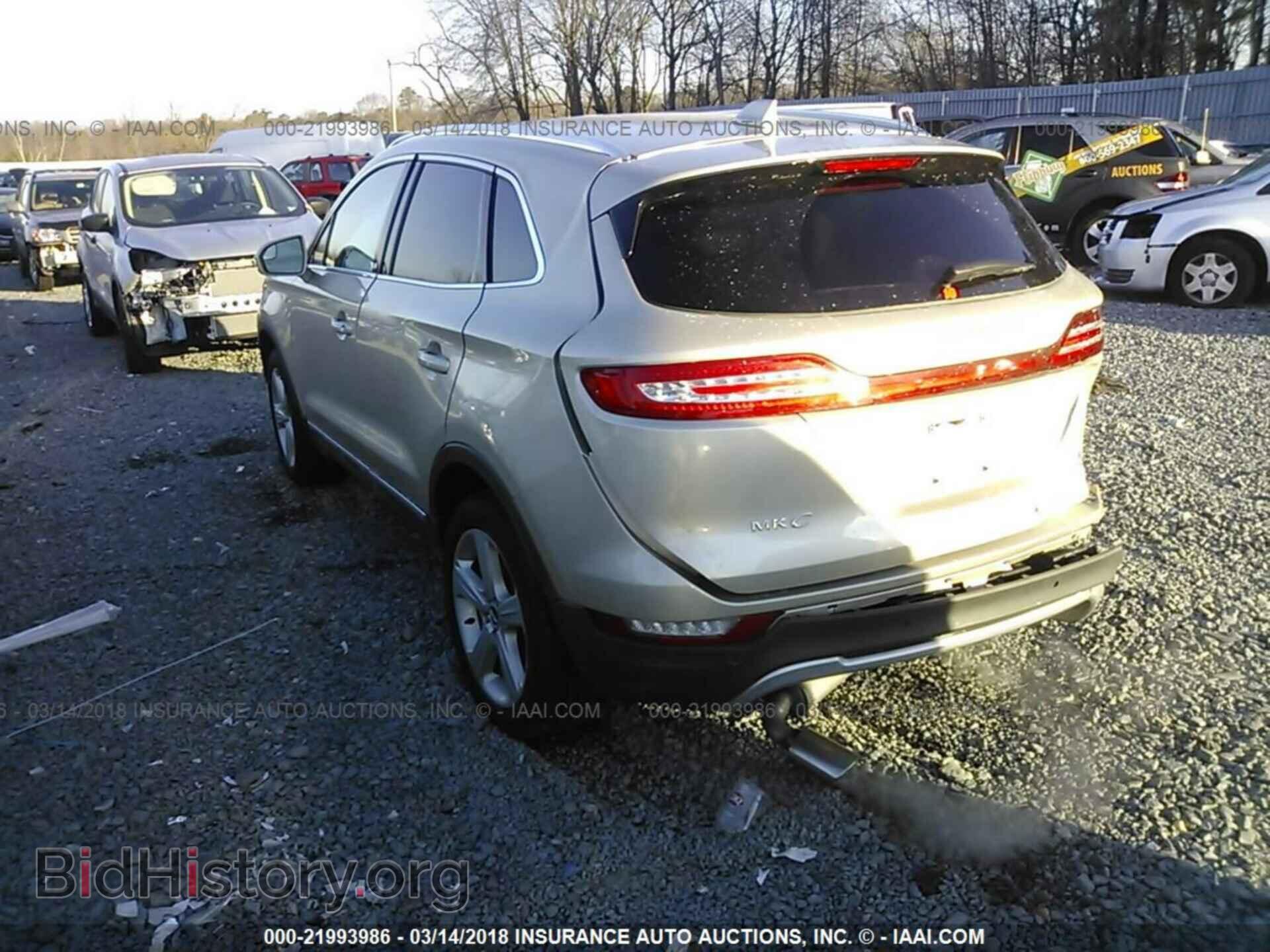 2017 Lincoln Mkc - VIN: 5LMCJ1C92HUL27183 - Фото 3