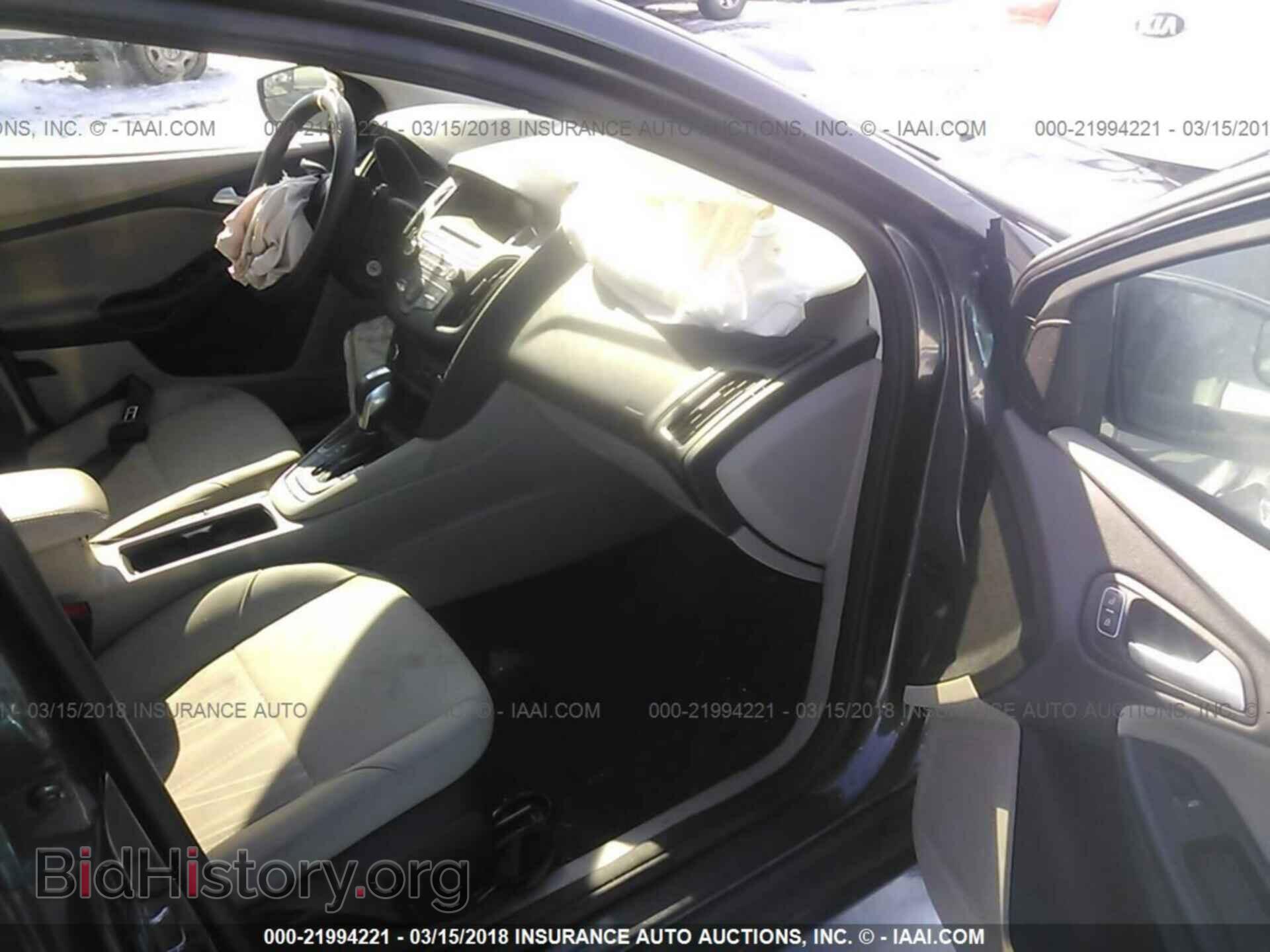 2015 Ford Focus - VIN: 1FADP3F28FL336533 - Photo 5