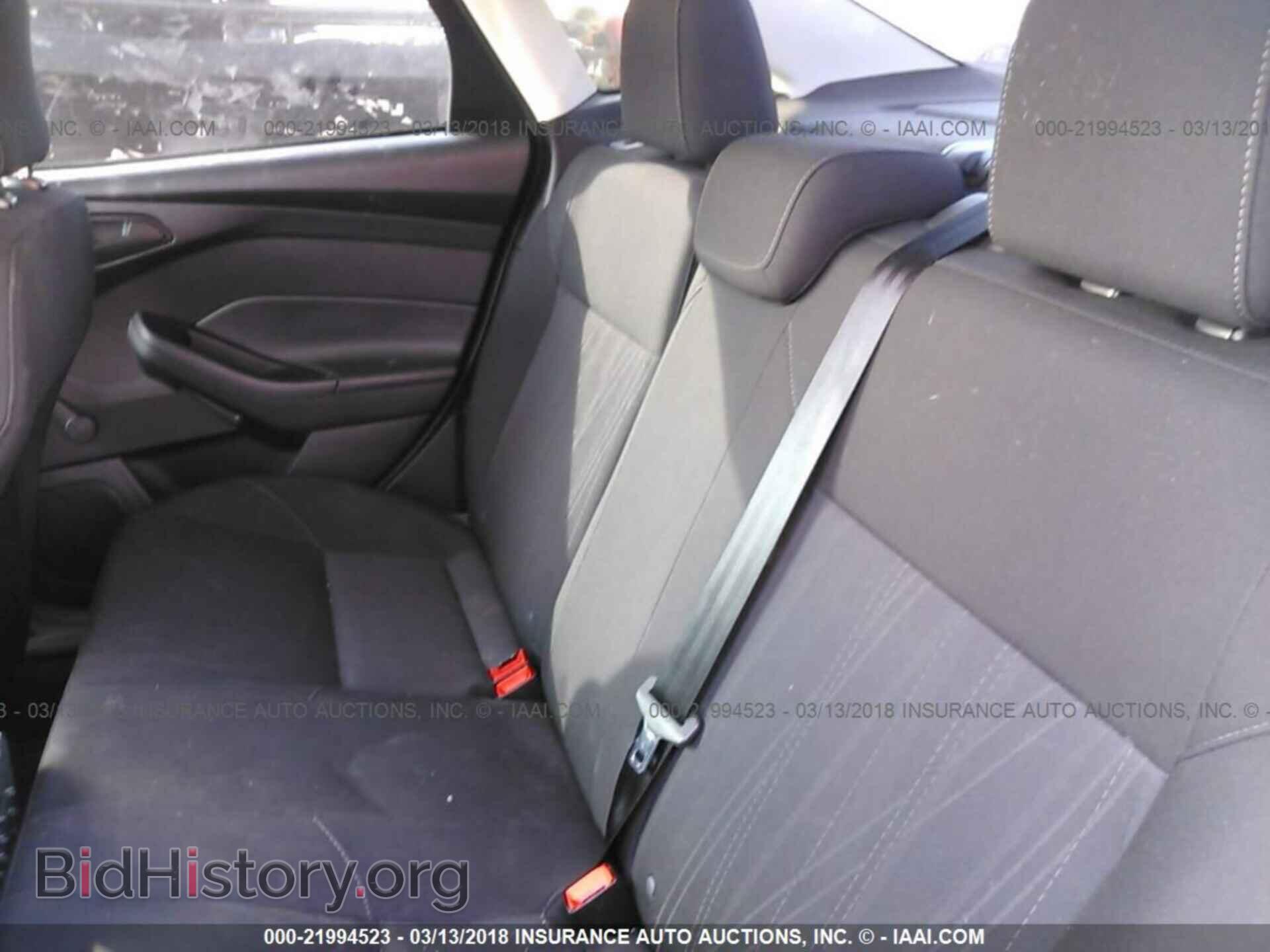 2017 Ford Focus - VIN: 1FADP3E22HL290010 - Photo 8