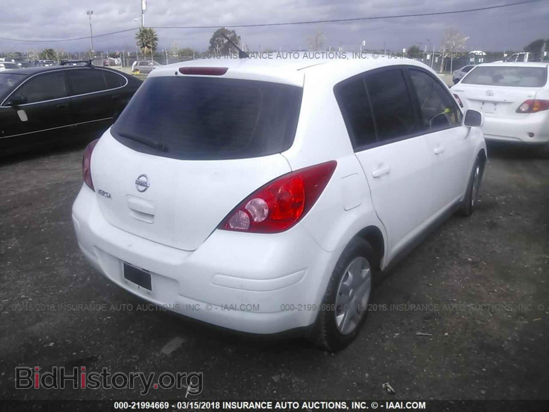 2011 Nissan Versa - VIN: 3N1BC1CP1BL517492 - Фото 4