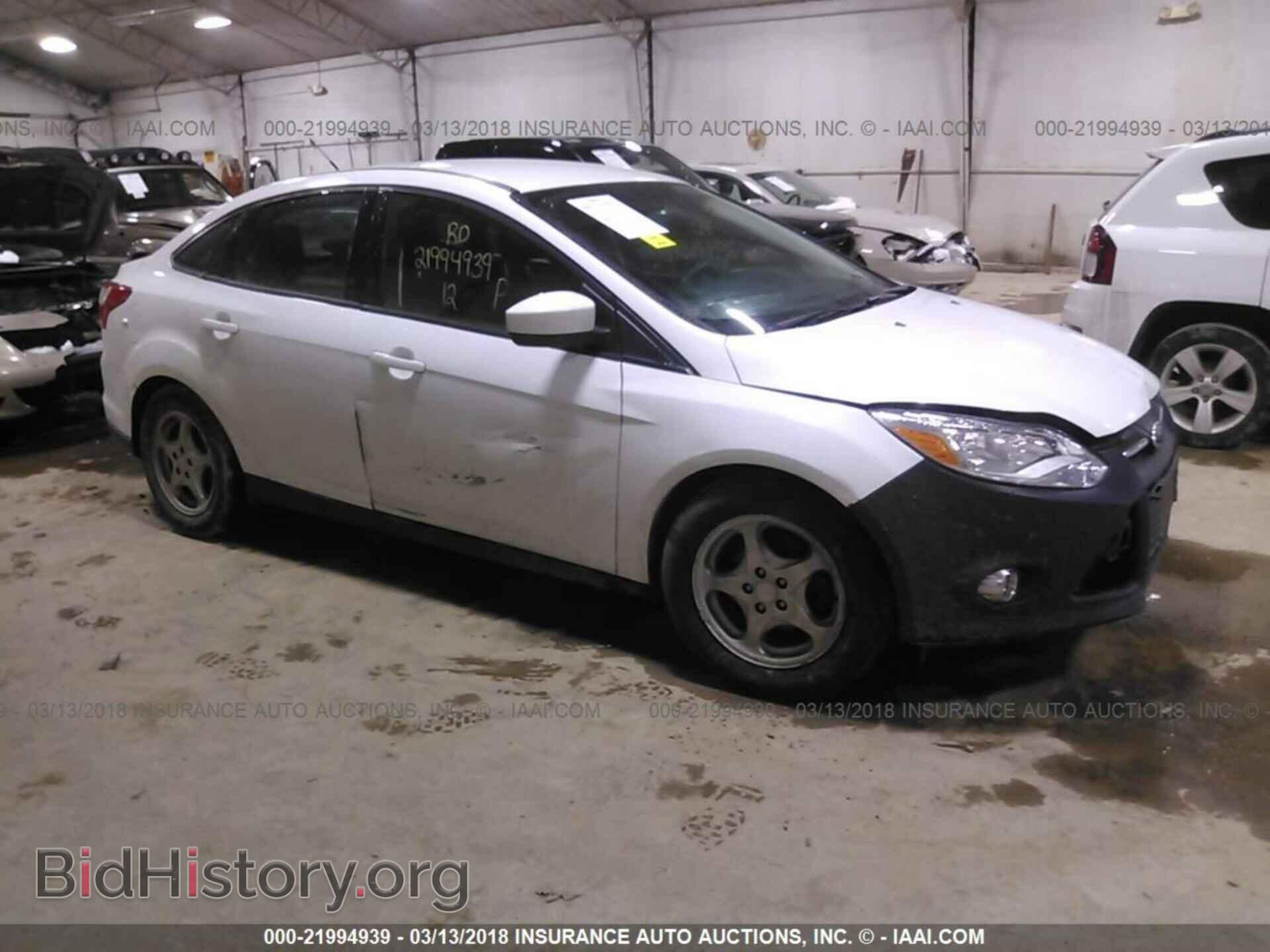 Photo 1FAHP3F25CL306970 - Ford Focus 2012