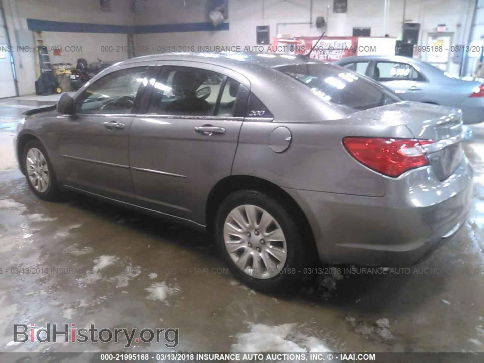 2012 Chrysler 200 - VIN: 1C3CCBAB3CN248562 - Фото 3