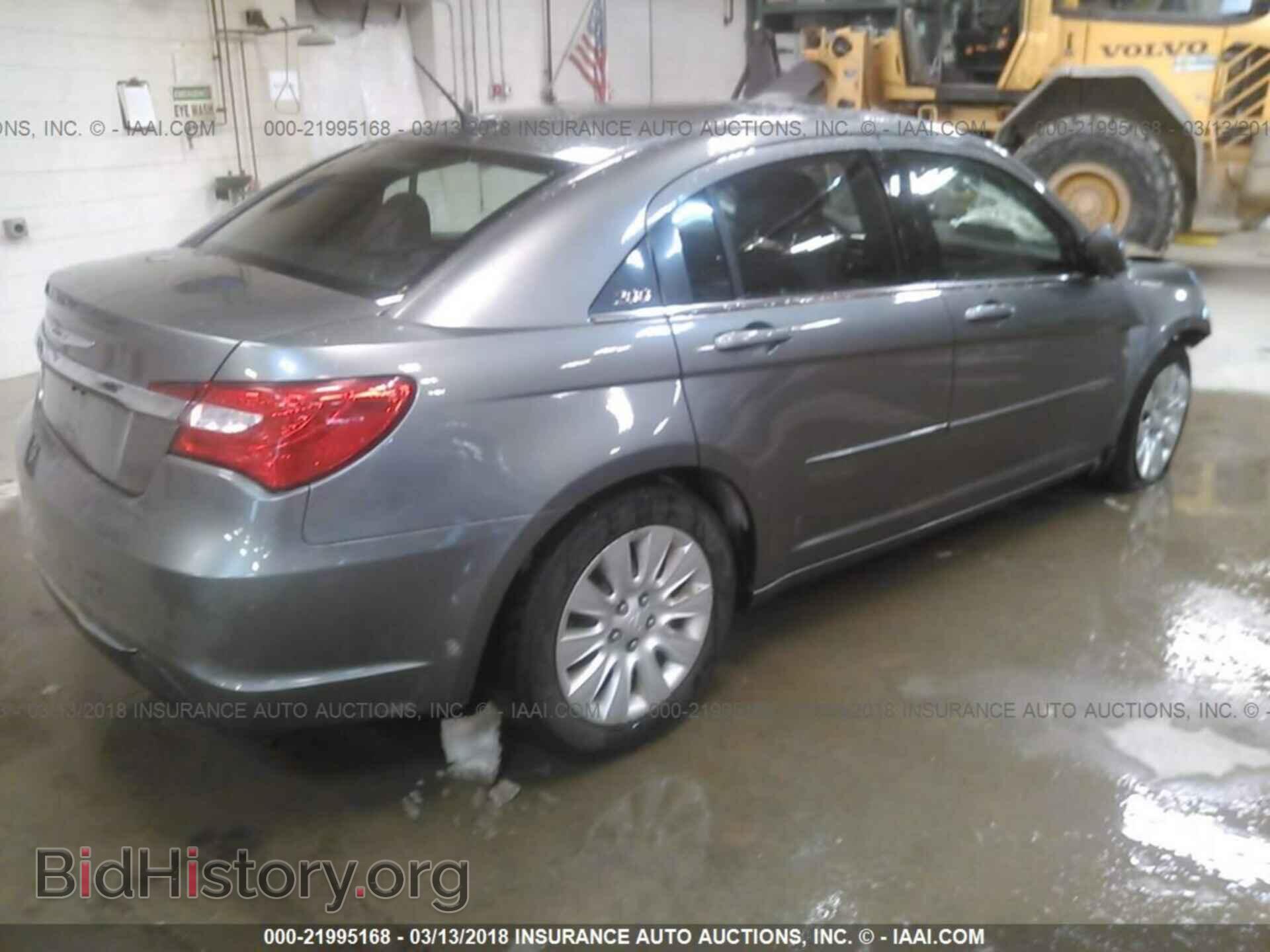 2012 Chrysler 200 - VIN: 1C3CCBAB3CN248562 - Фото 4
