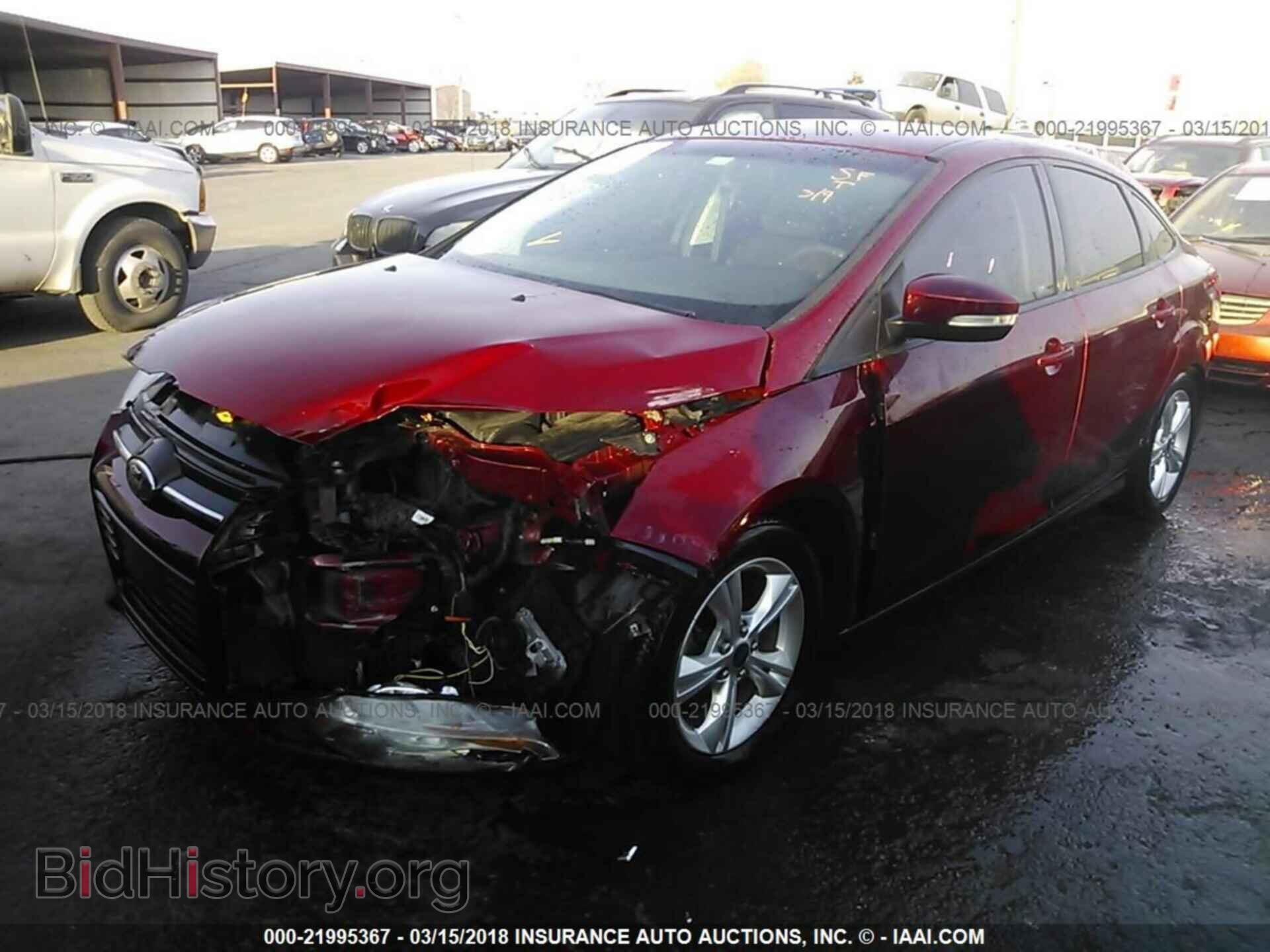 2014 Ford Focus - VIN: 1FADP3F28EL183585 - Photo 2