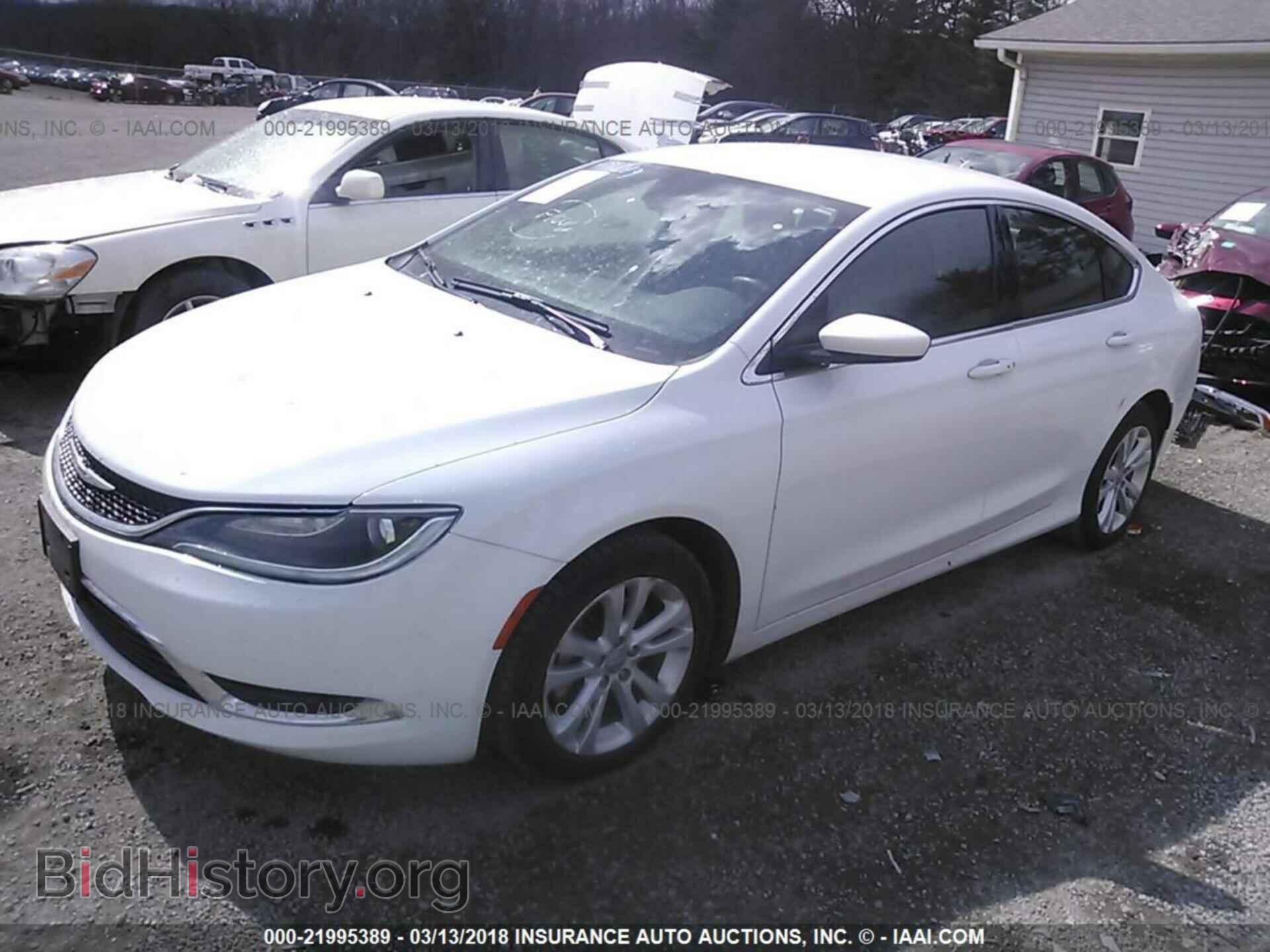 2016 Chrysler 200 - VIN: 1C3CCCAB8GN195272 - Photo 2