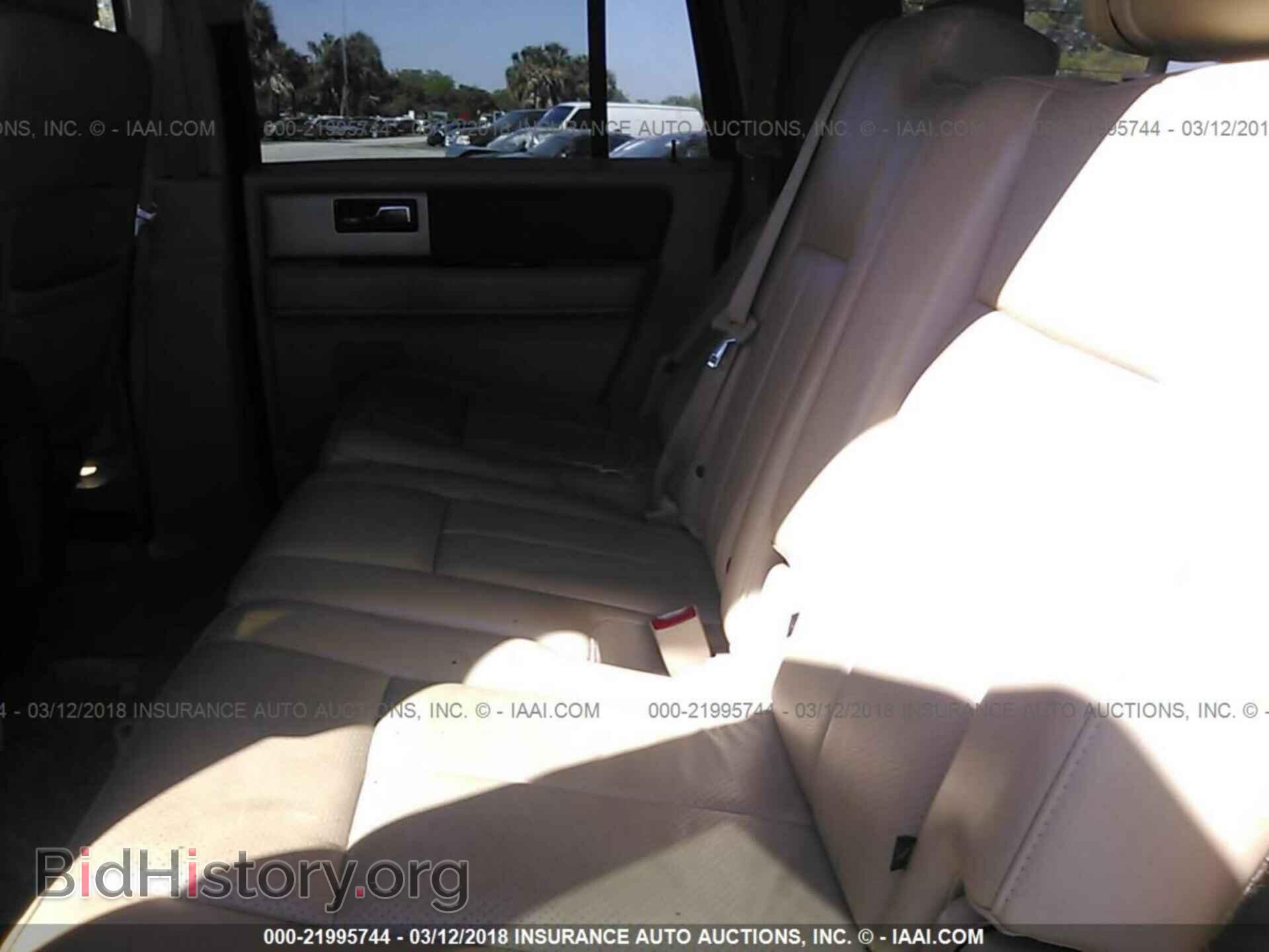 2011 Ford Expedition - VIN: 1FMJK1H54BEF04069 - Фото 8