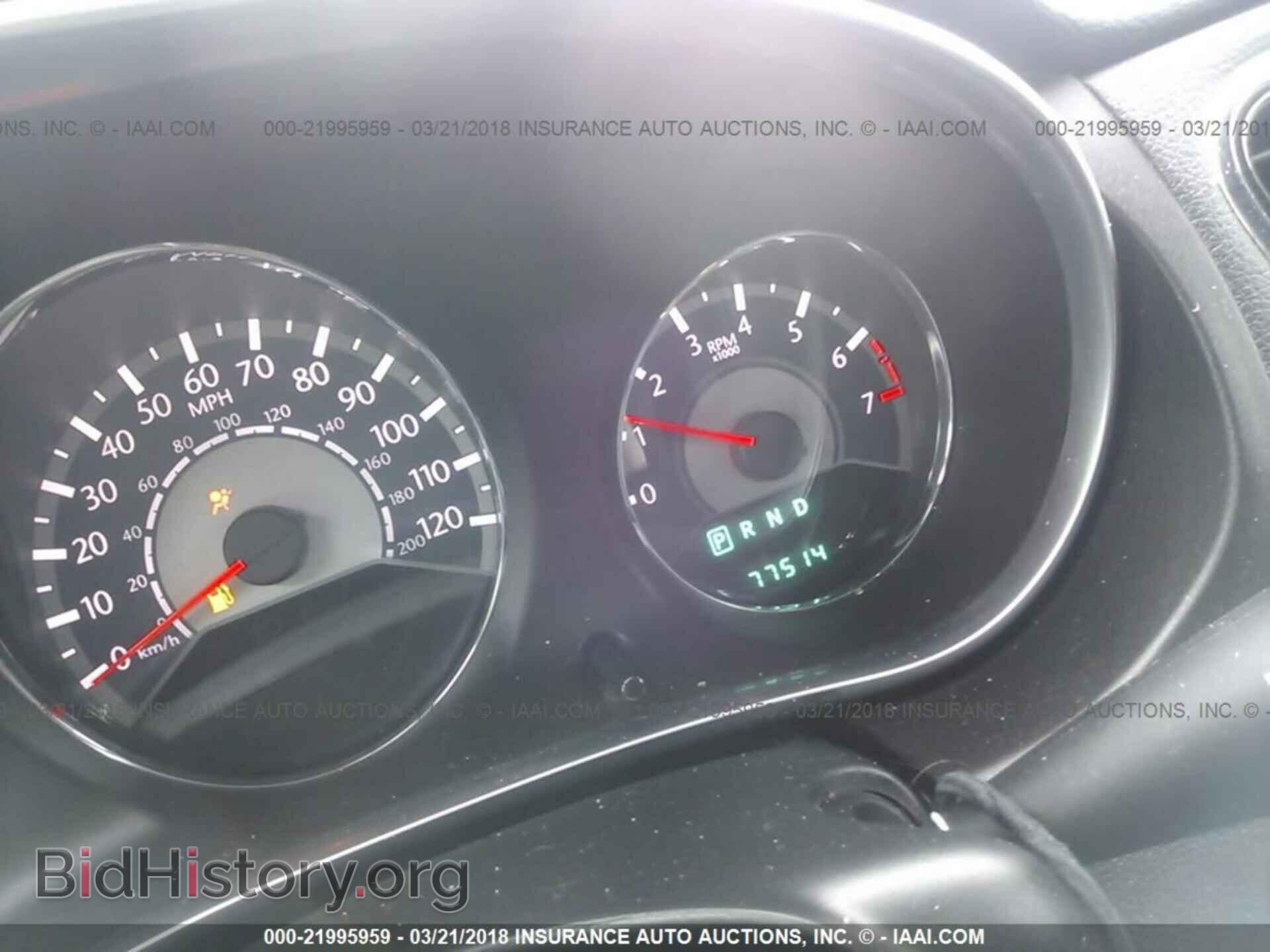 2013 Chrysler 200 - VIN: 1C3CCBBBXDN714746 - Фото 7