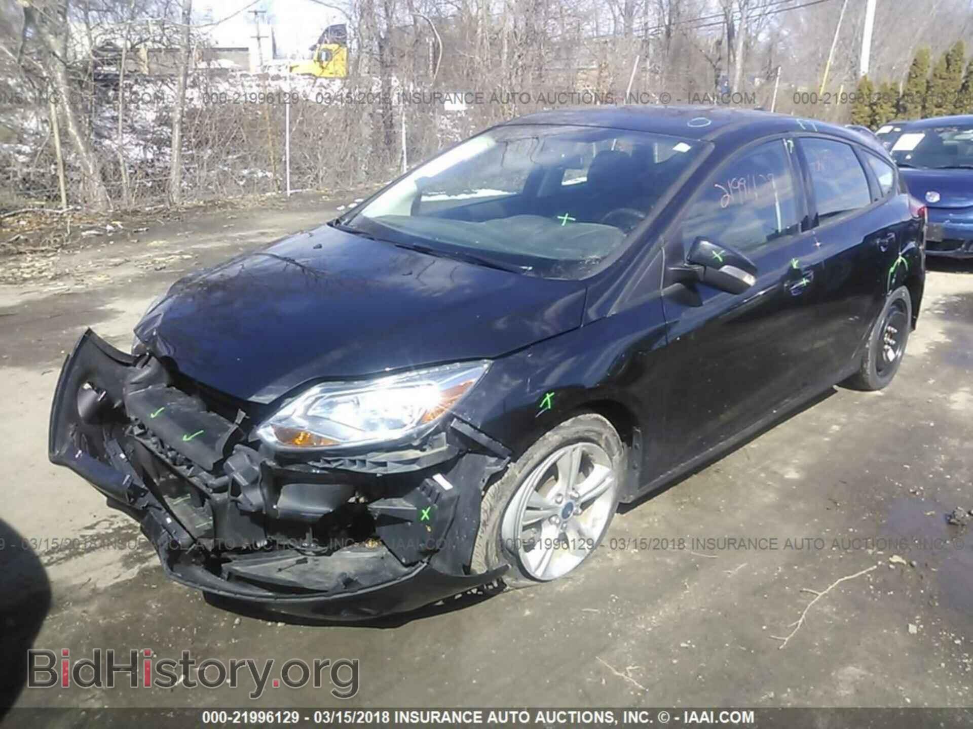 2014 Ford Focus - VIN: 1FADP3K25EL164711 - Photo 2