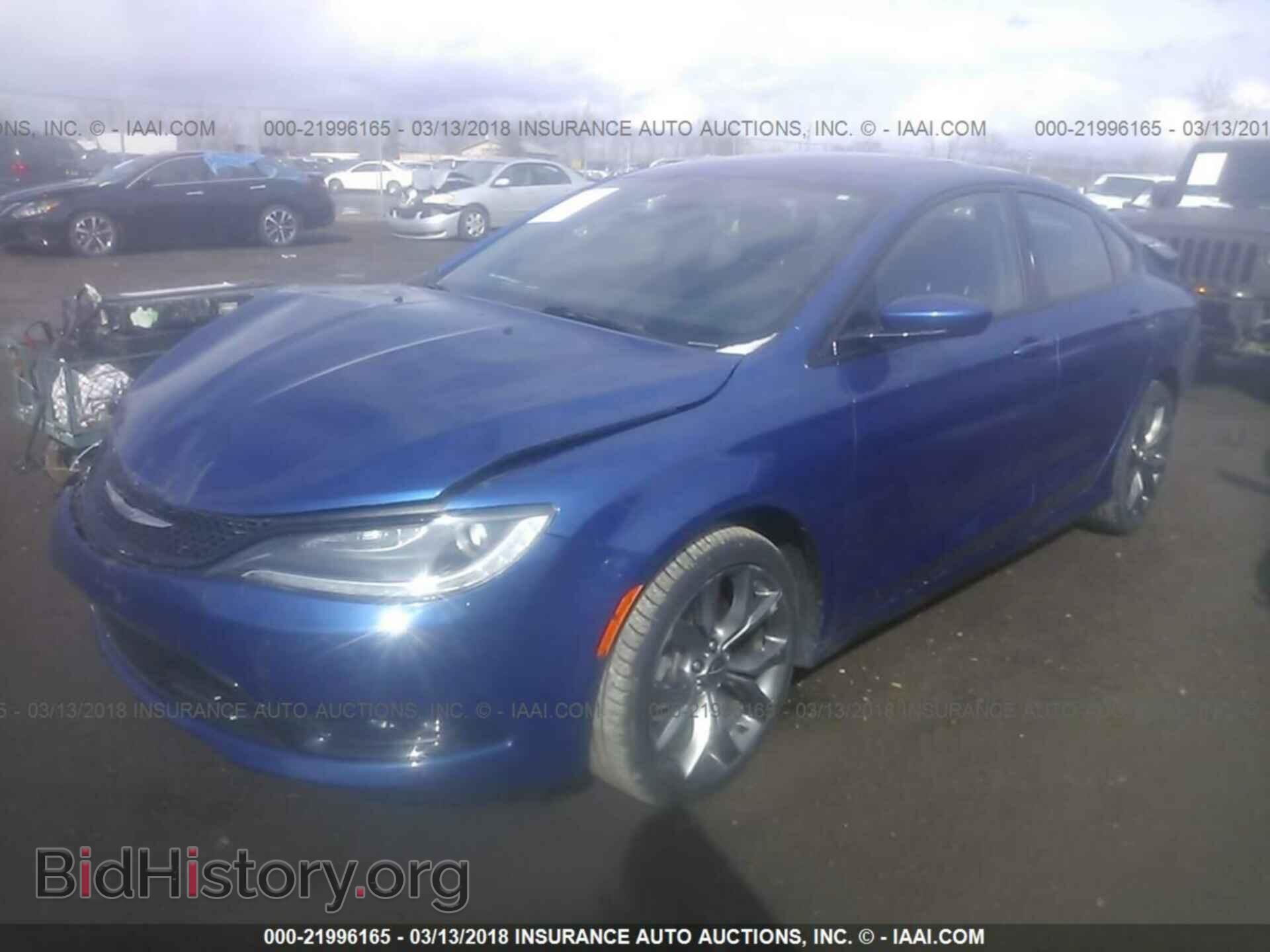 2015 Chrysler 200 - VIN: 1C3CCCBG0FN526306 - Photo 2