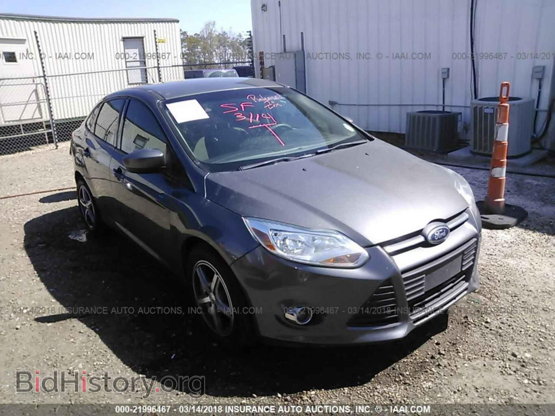Photo 1FAHP3F22CL426791 - Ford Focus 2012