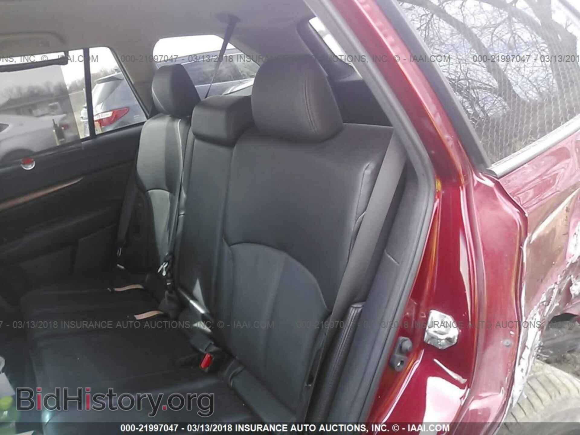 2014 Subaru Outback - VIN: 4S4BRCKC4E3286878 - Фото 8