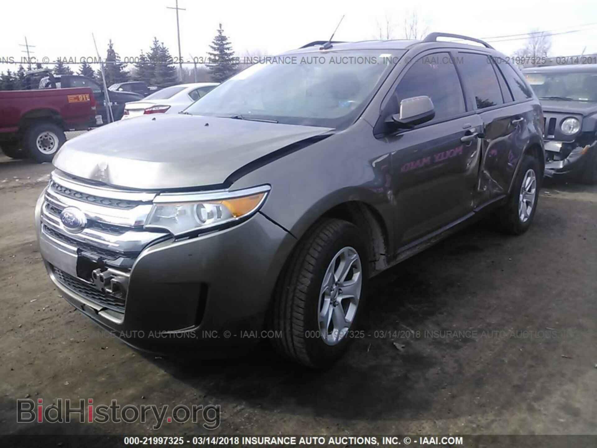 2013 Ford Edge - VIN: 2FMDK3JC3DBE03136 - Photo 2