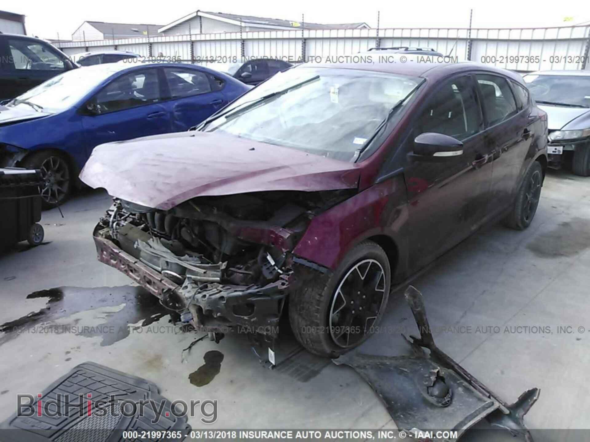 2013 Ford Focus - VIN: 1FADP3K22DL295819 - Photo 2