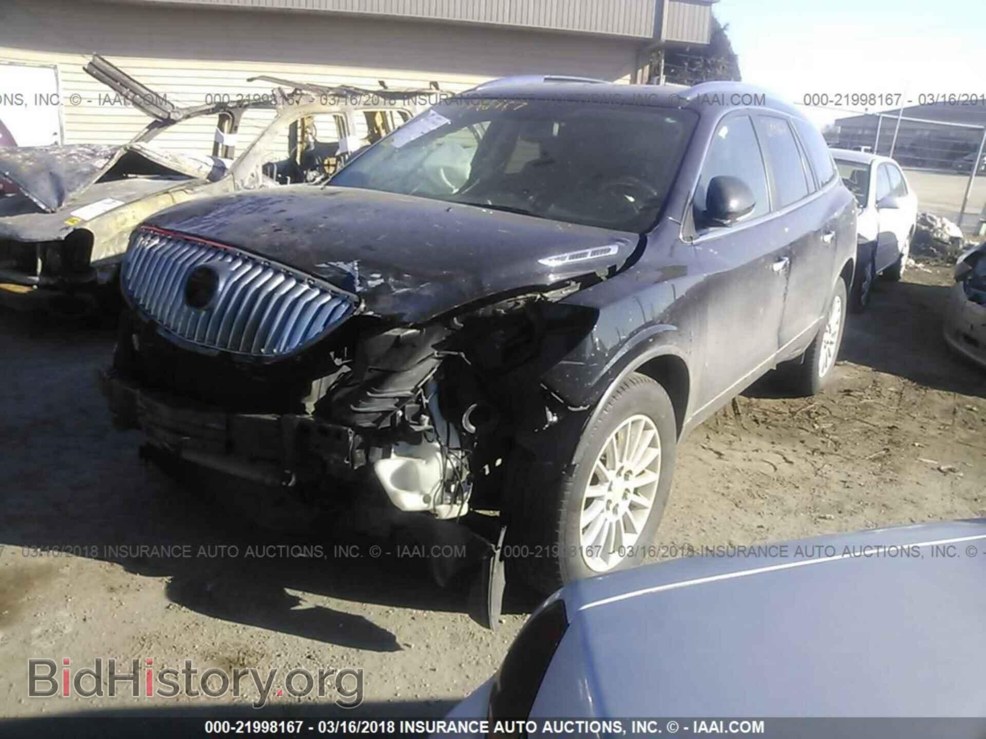 2012 Buick Enclave - VIN: 5GAKVCED1CJ200778 - Фото 2
