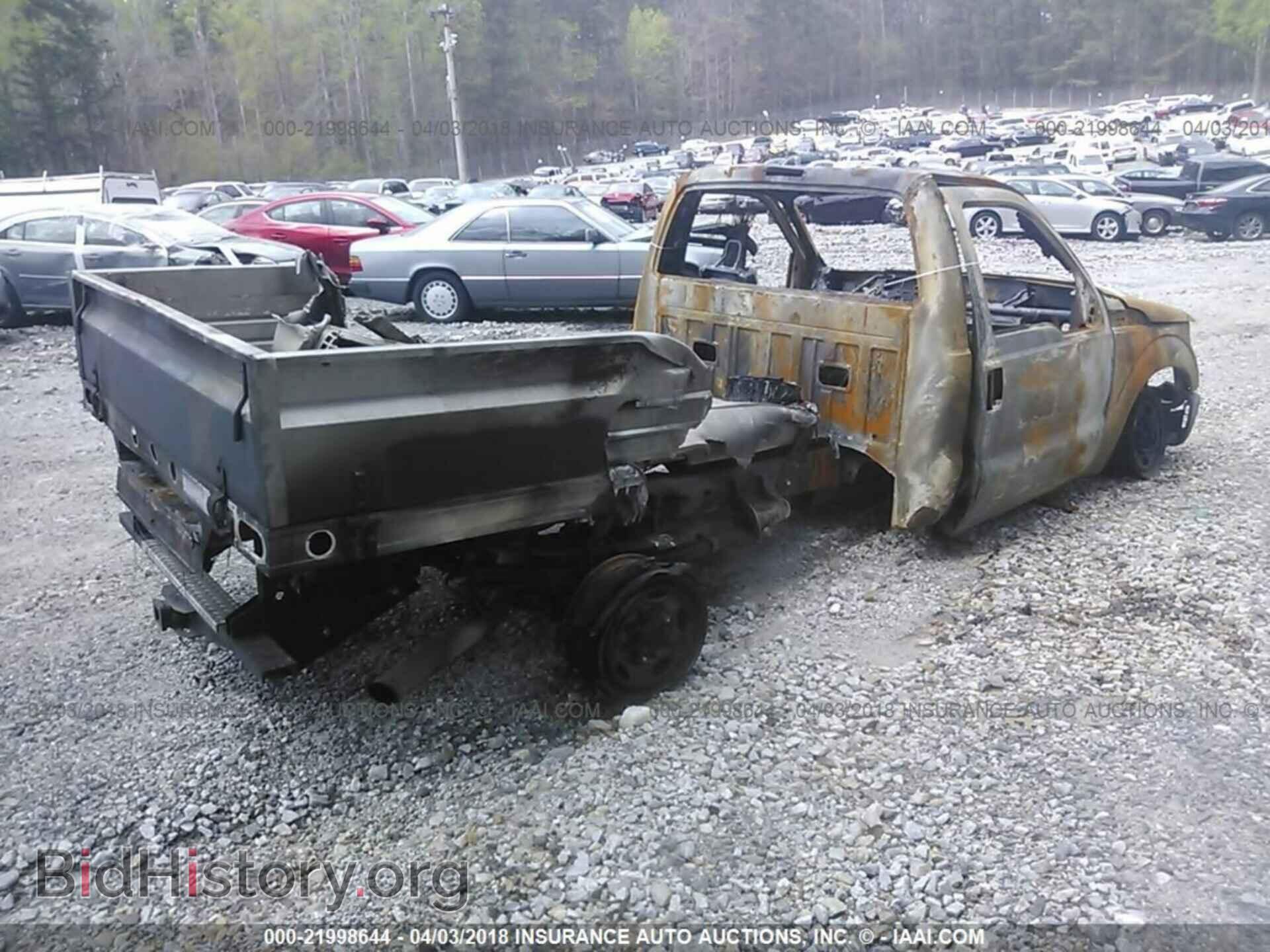2013 Ford F250 - VIN: 1FDBF2A63DEB65387 - Фото 4