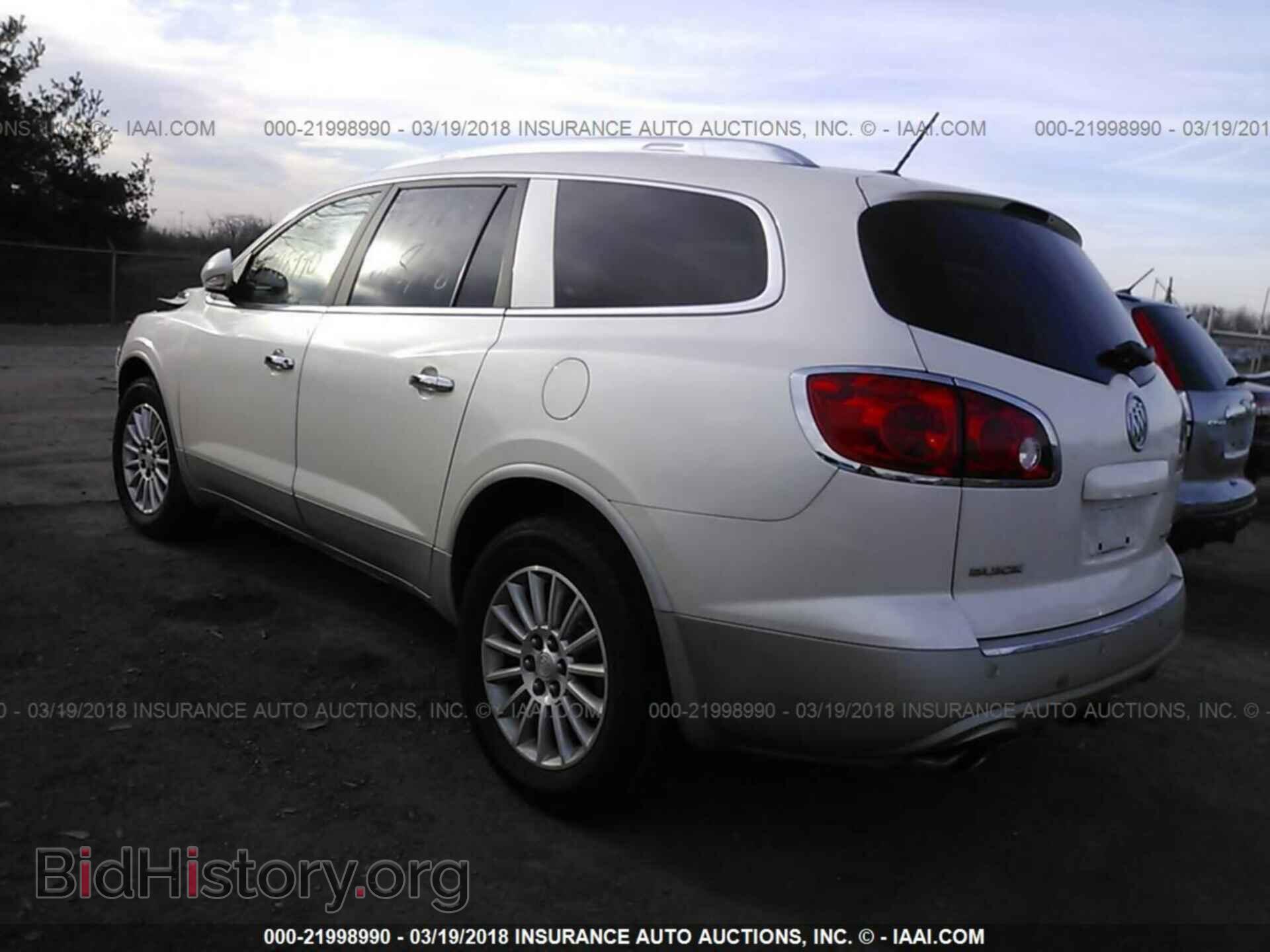 2012 Buick Enclave - VIN: 5GAKVBED0CJ197768 - Фото 3