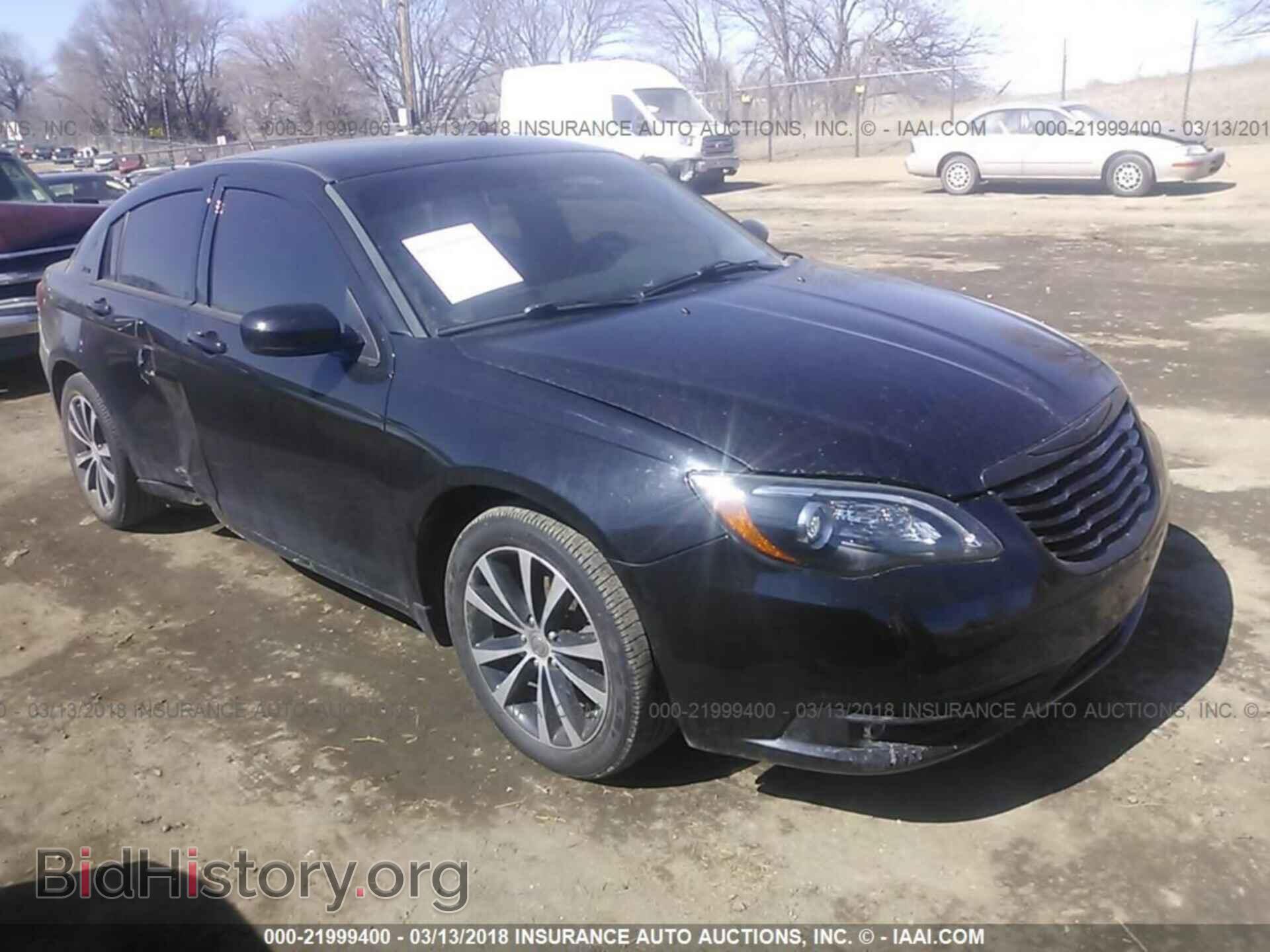 Photo 1C3CCBCG2DN525809 - Chrysler 200 2013