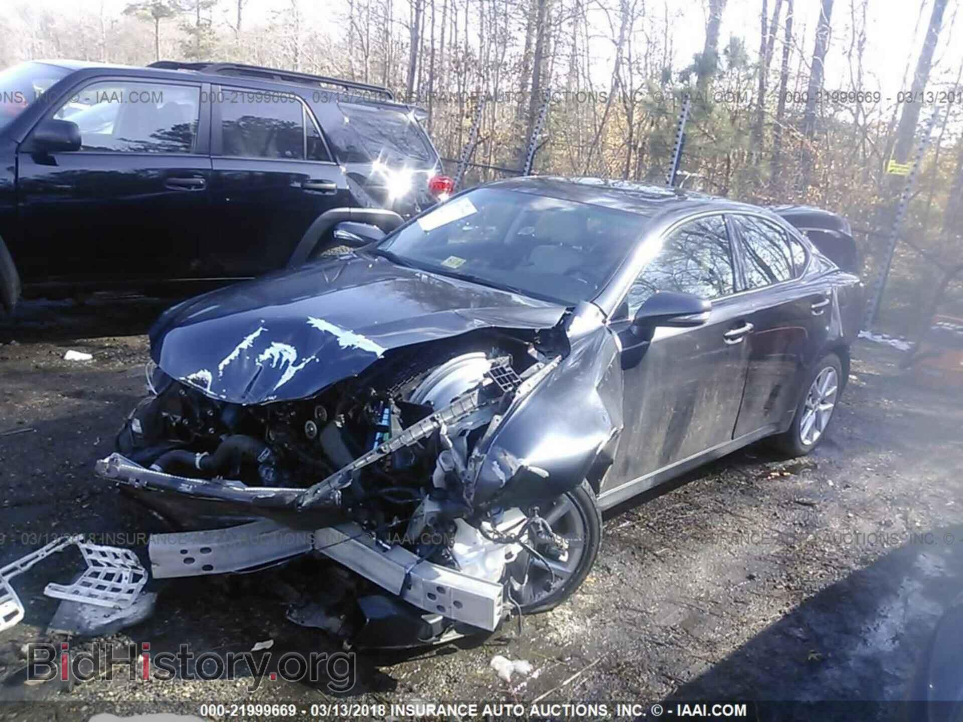 2011 Lexus Is - VIN: JTHBF5C26B5130855 - Фото 2