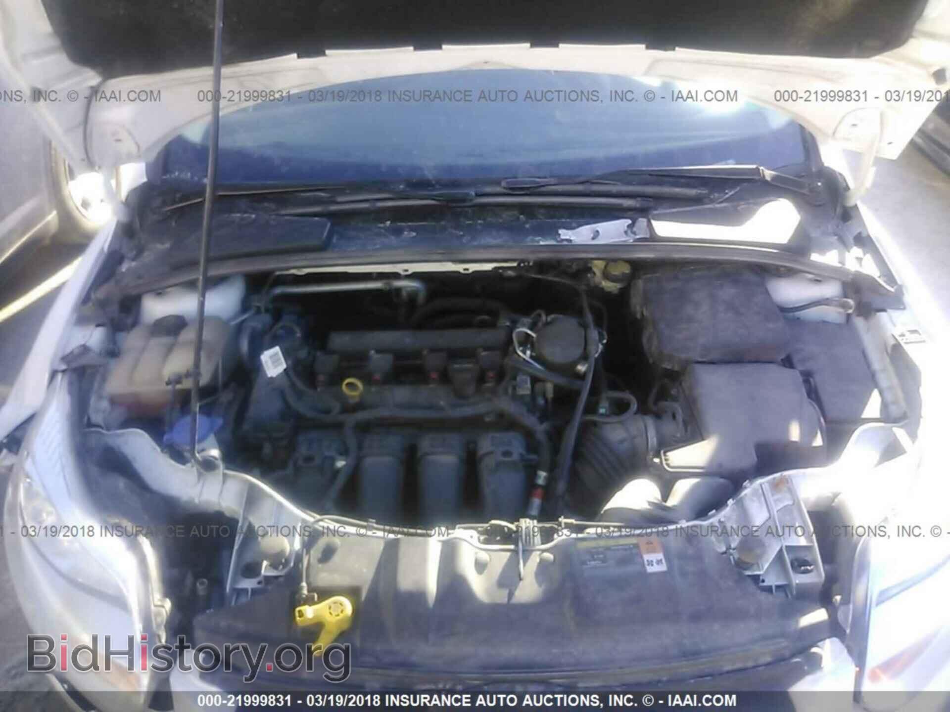 2014 Ford Focus - VIN: 1FADP3E25EL257319 - Photo 10
