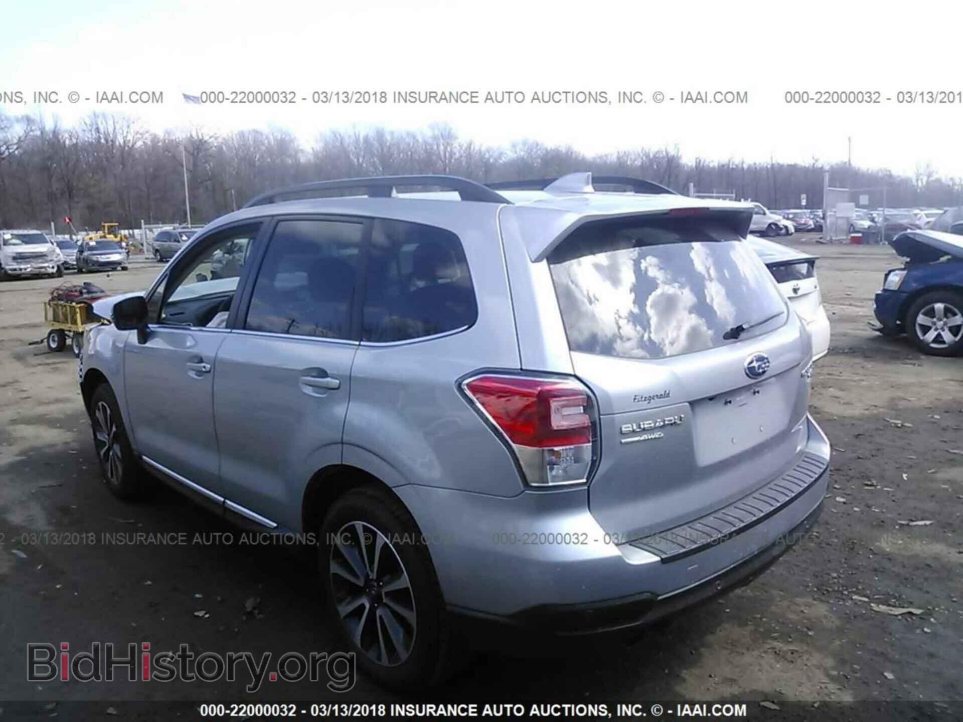2017 Subaru Forester - VIN: JF2SJGWC8HH590771 - Photo 3