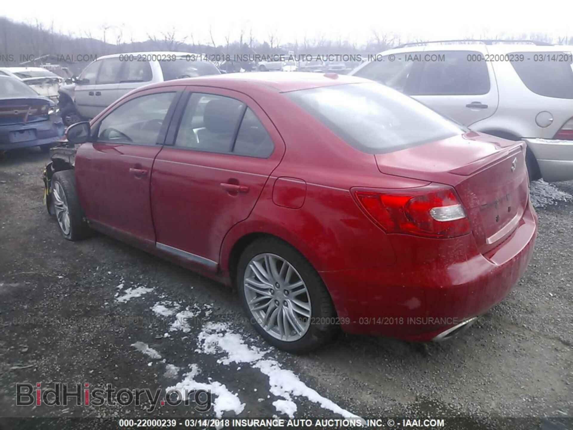 2012 Suzuki Kizashi - VIN: JS2RF9A84C6100317 - Фото 3