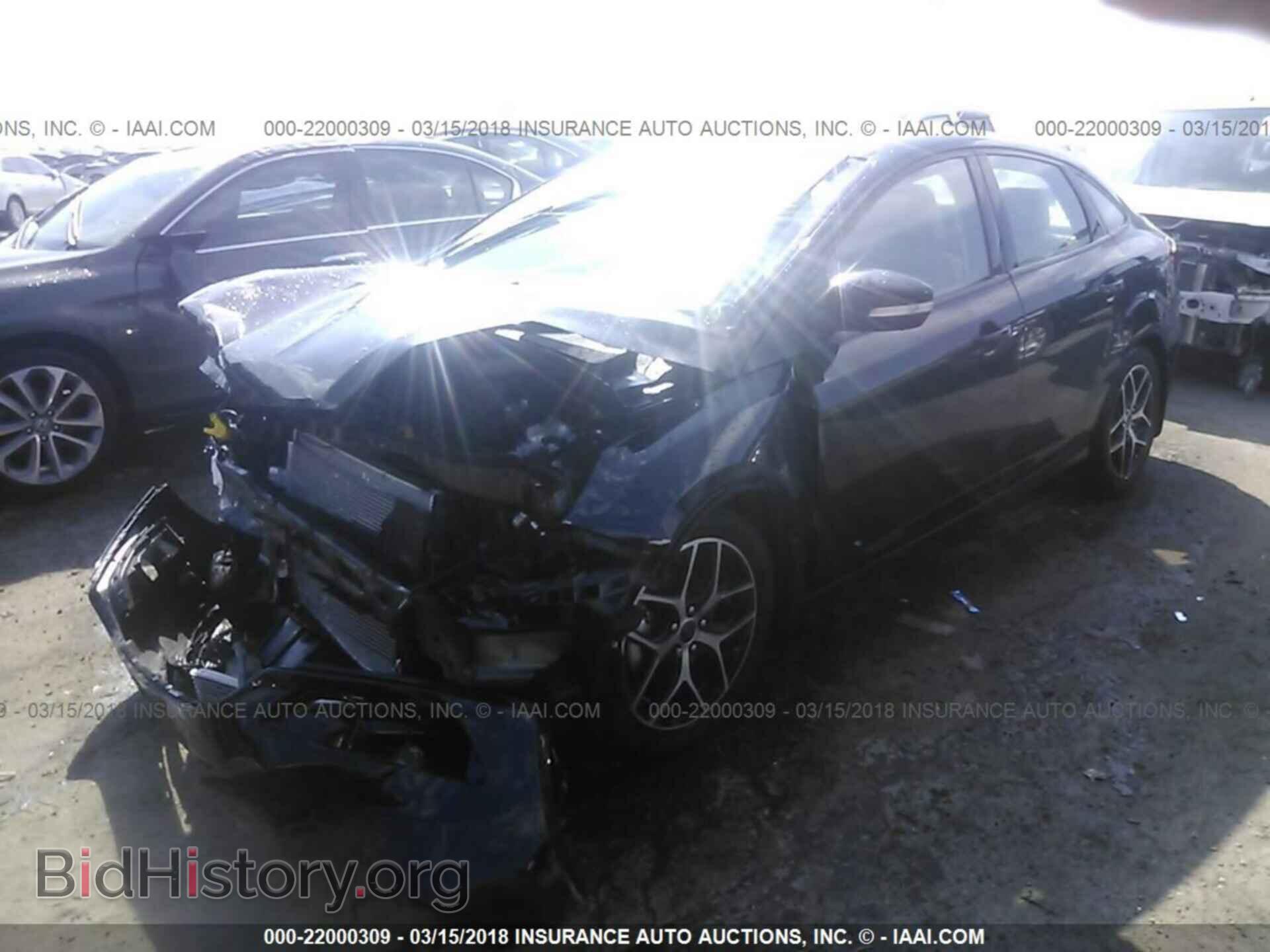 2017 FORD FOCUS - VIN: 1FADP3FE5HL327057 - Фото 2