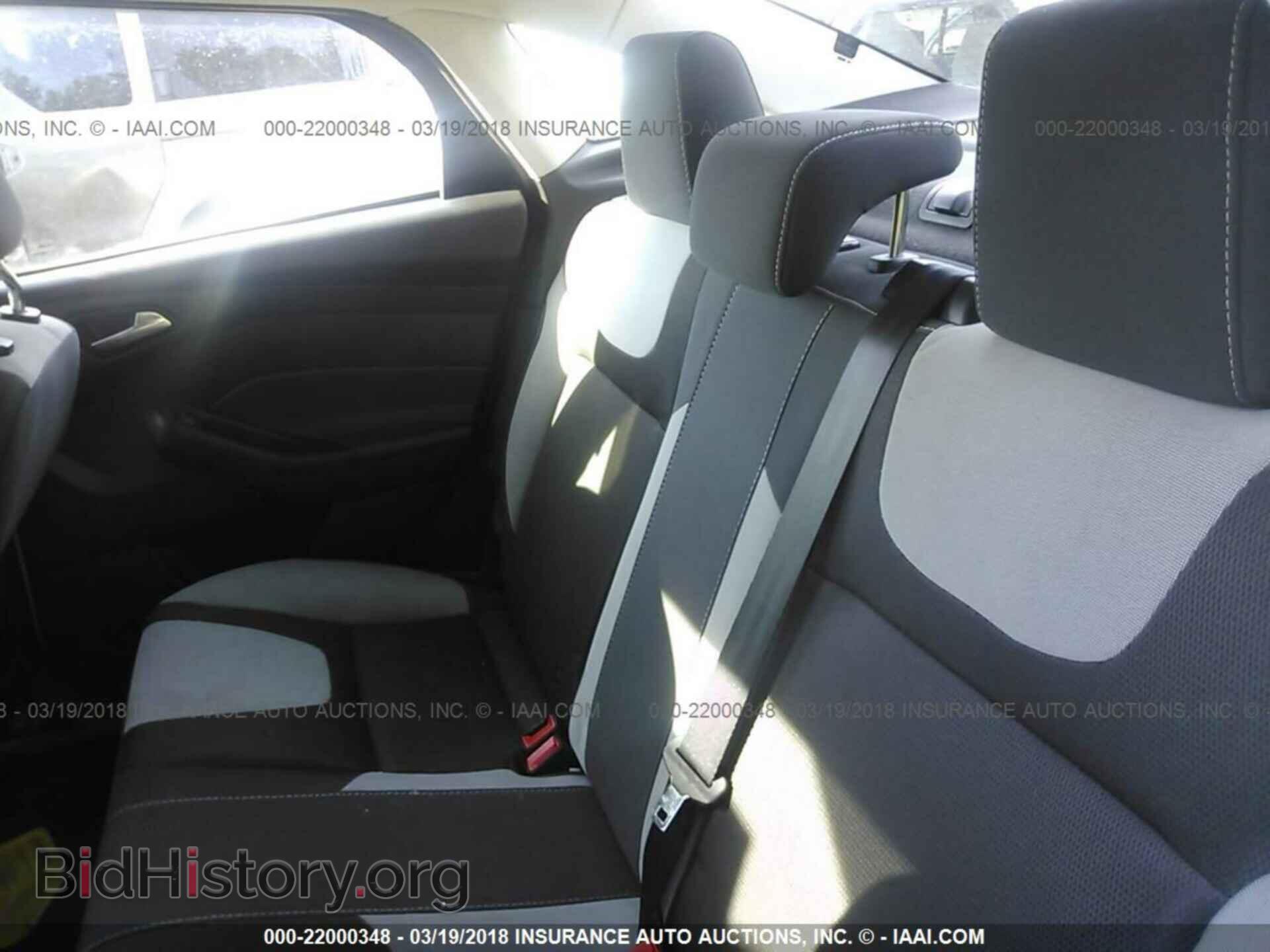 2012 Ford Focus - VIN: 1FAHP3F24CL277638 - Фото 8
