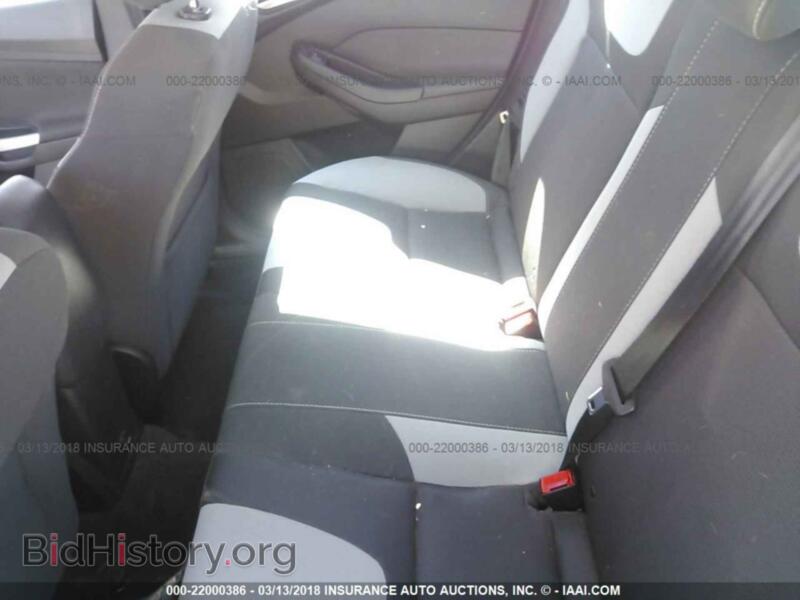 2012 Ford FOCUS (VIN 1FAHP3F26CL466565) — фото 8 из 10