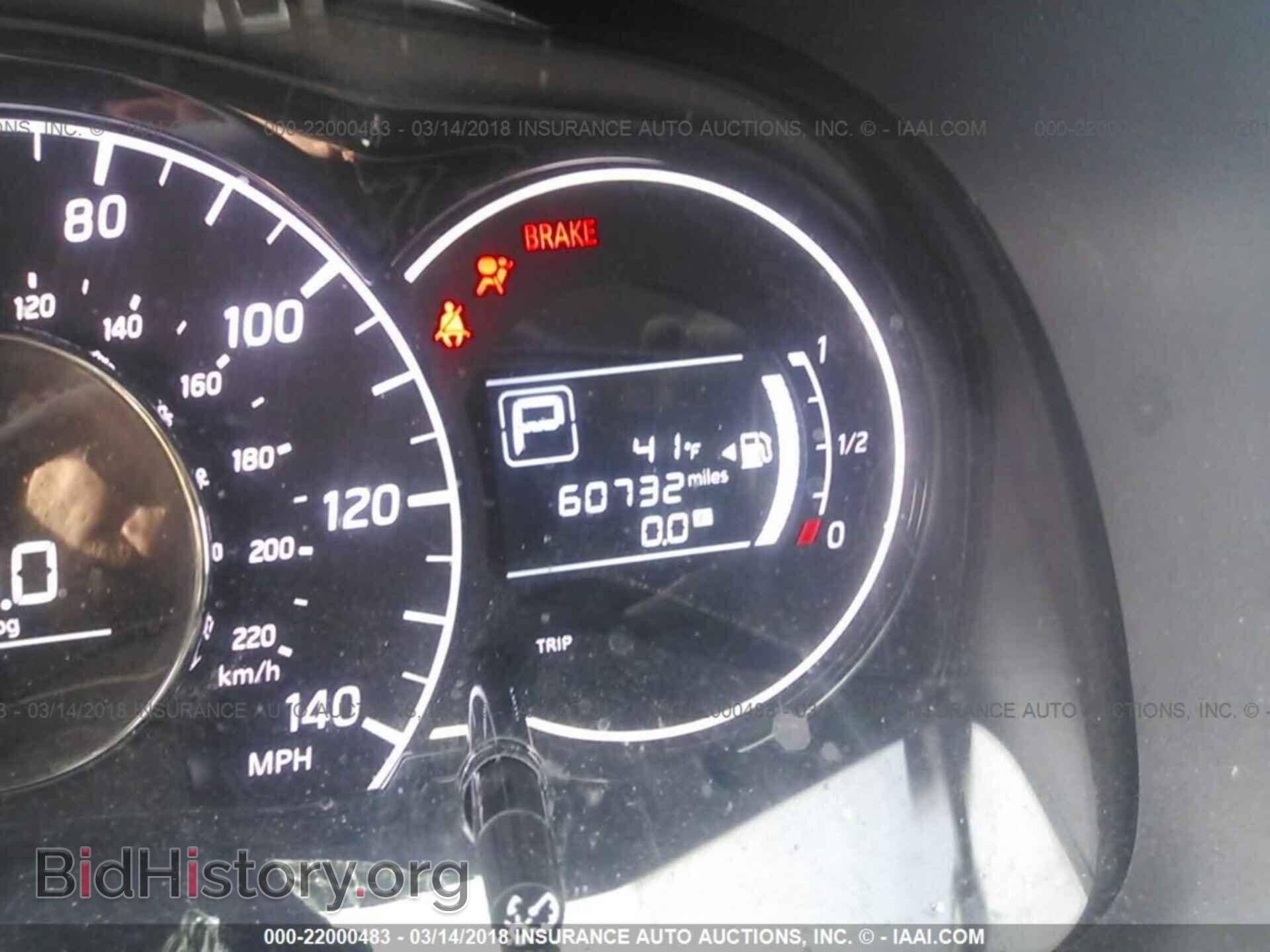 2016 Nissan Versa note - VIN: 3N1CE2CP0GL362946 - Photo 7