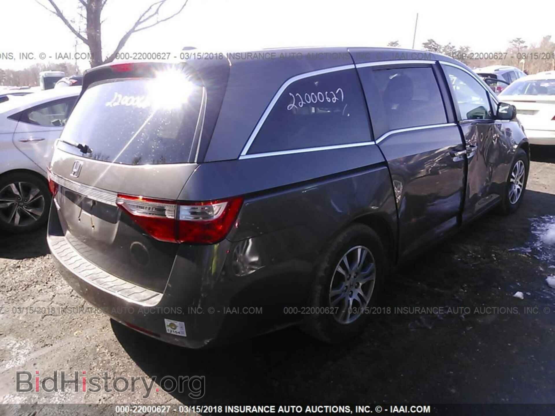 2012 Honda Odyssey - VIN: 5FNRL5H63CB014601 - Фото 4