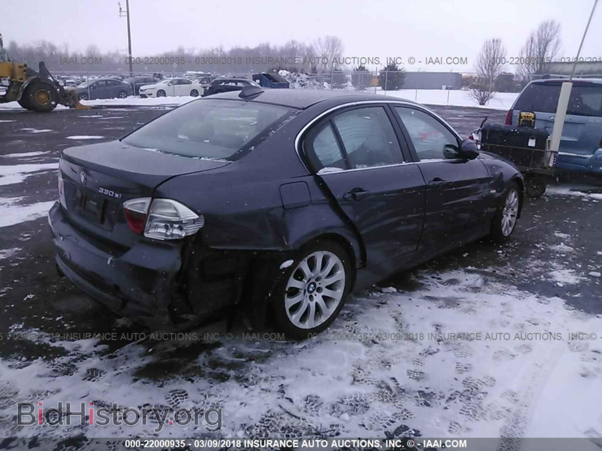 2006 BMW 330 - VIN: WBAVD33596KV59625 - Фото 4